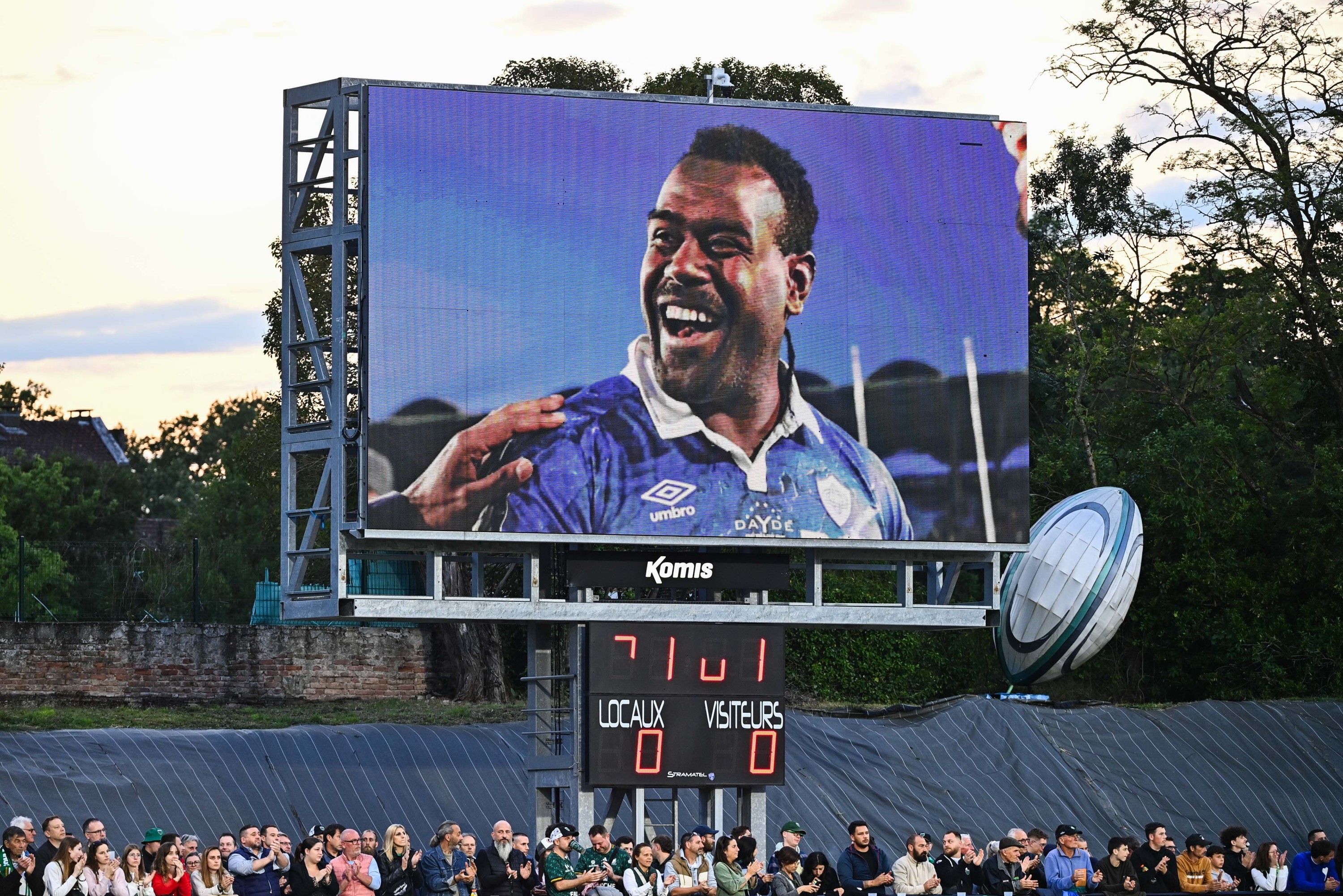 Top 14, décès de Raisuqe : un hommage au joueur disparu ce samedi à Castres