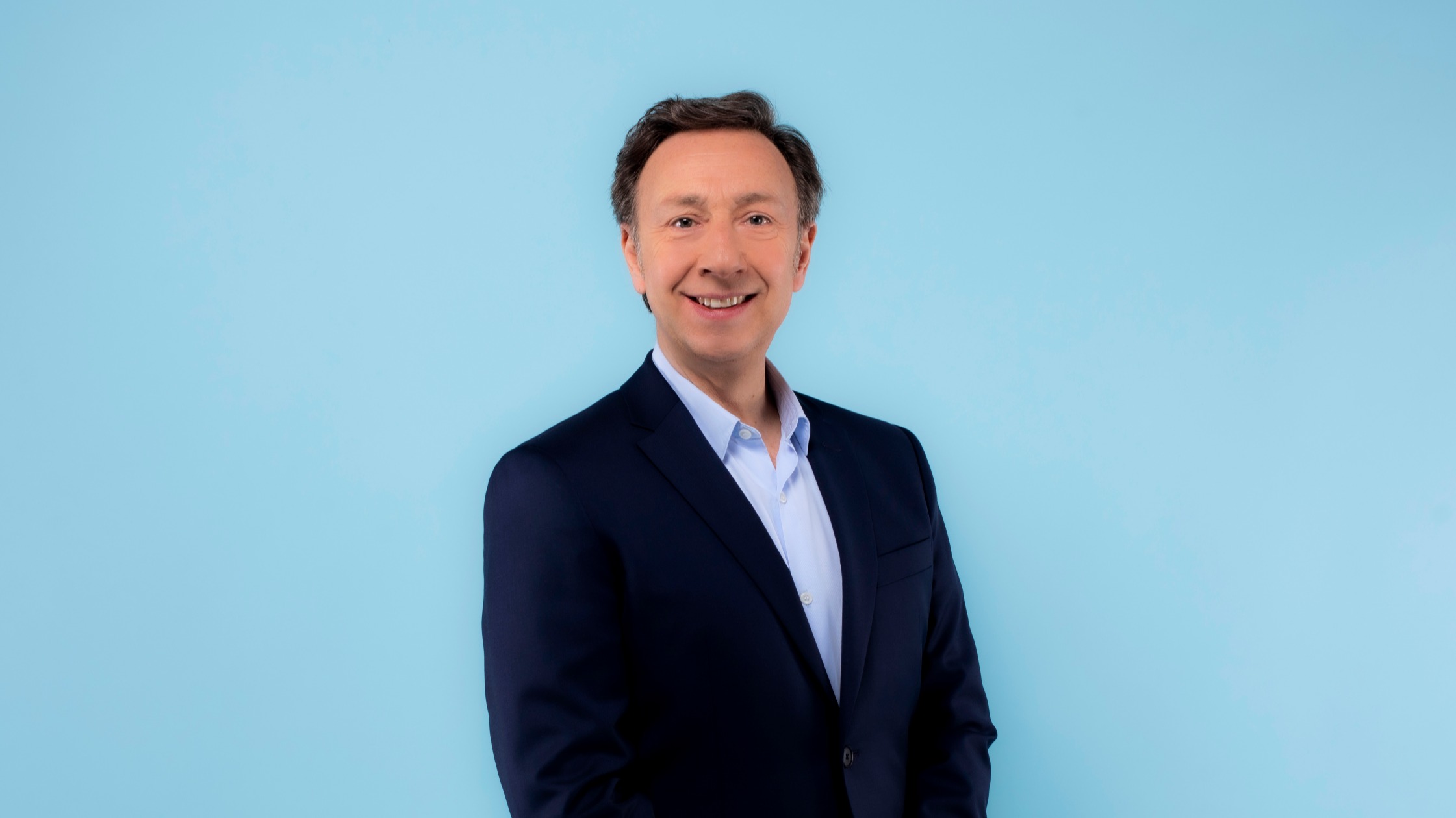 INTERVIEW - Stéphane Bern fervent supporter de Louane : “Elle a toutes ses chances pour gagner l’Eurovision”