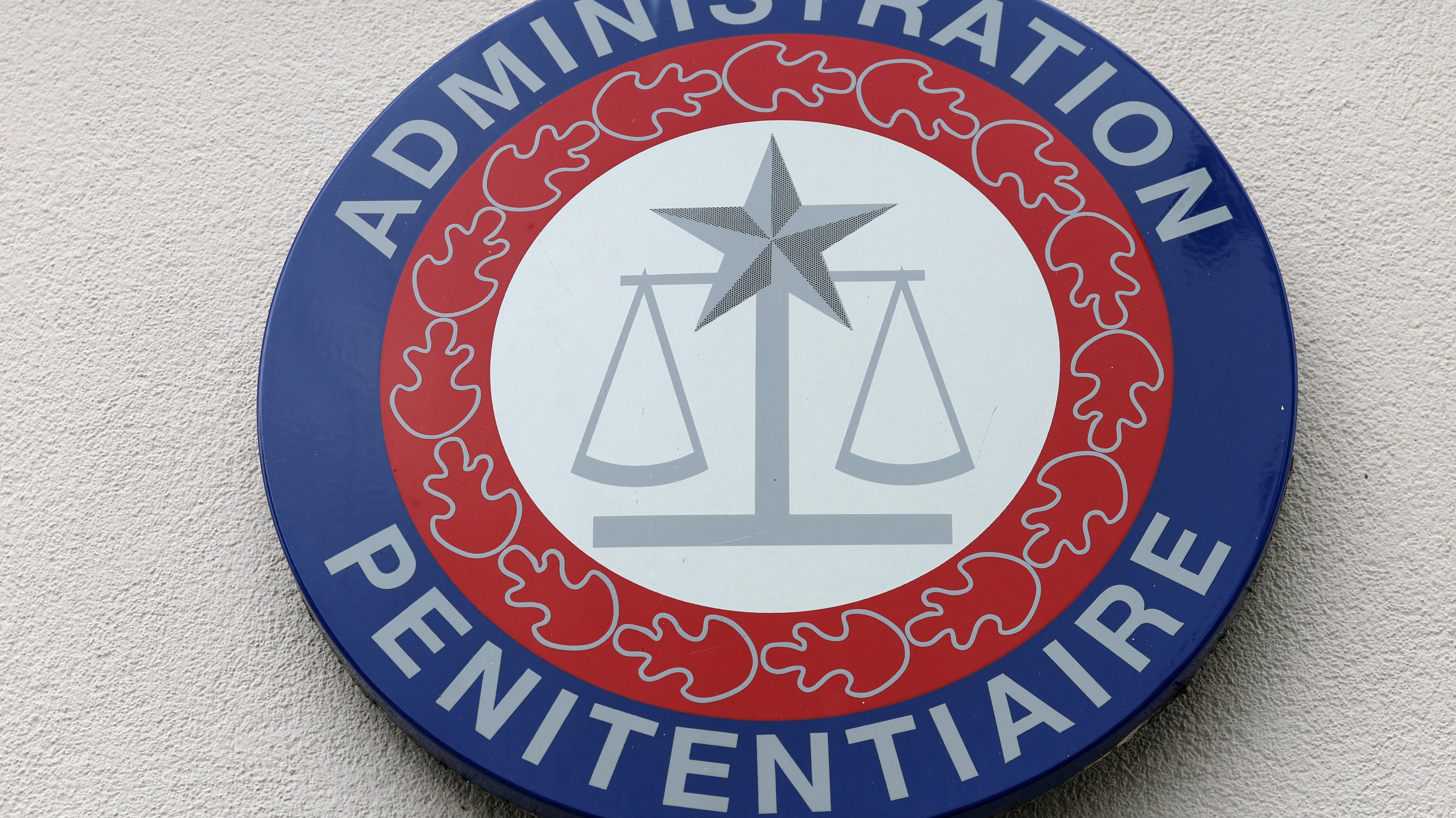 Prisons : un rapport recommande une «réduction de peine exceptionnelle» générale