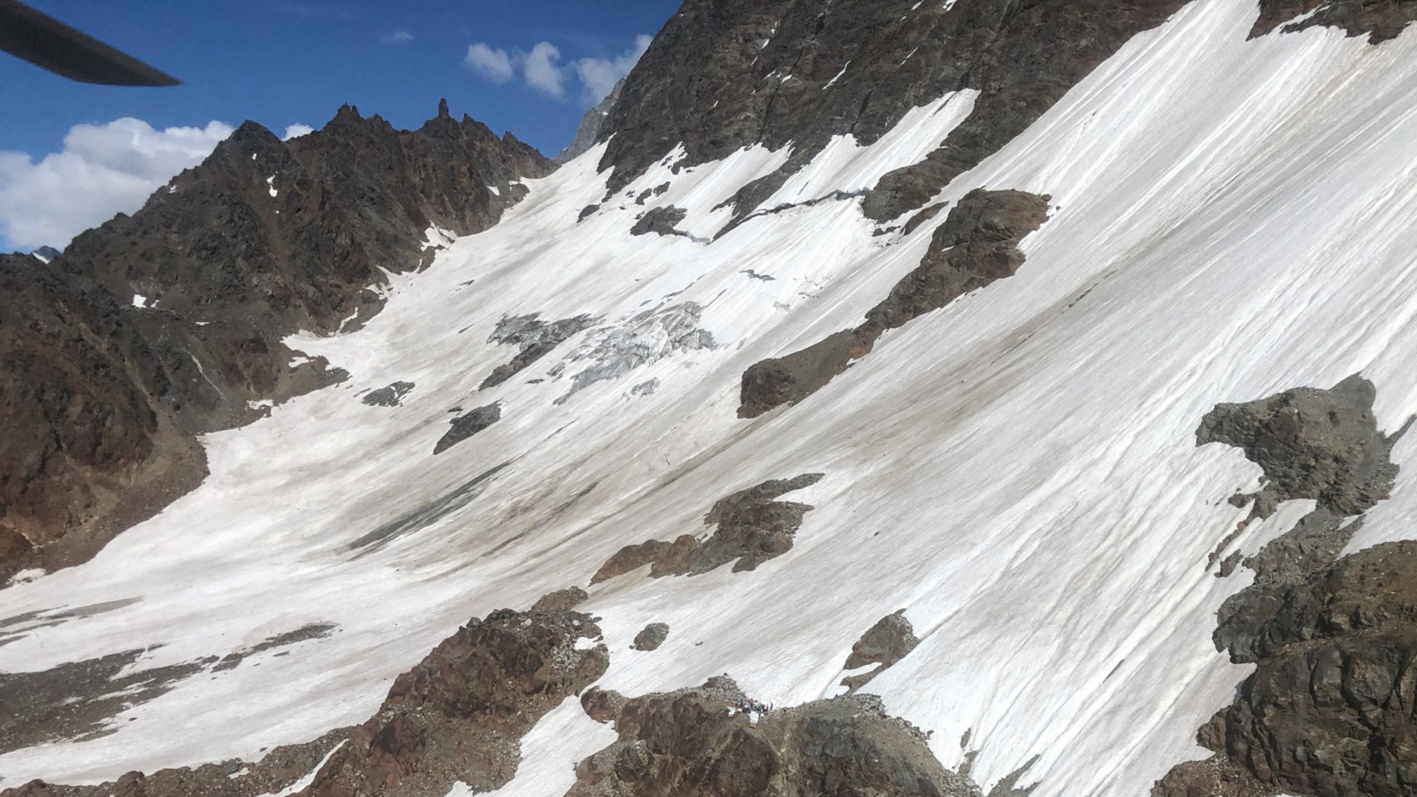 Suisse : un petit village dévasté par l’éboulement d’un glacier