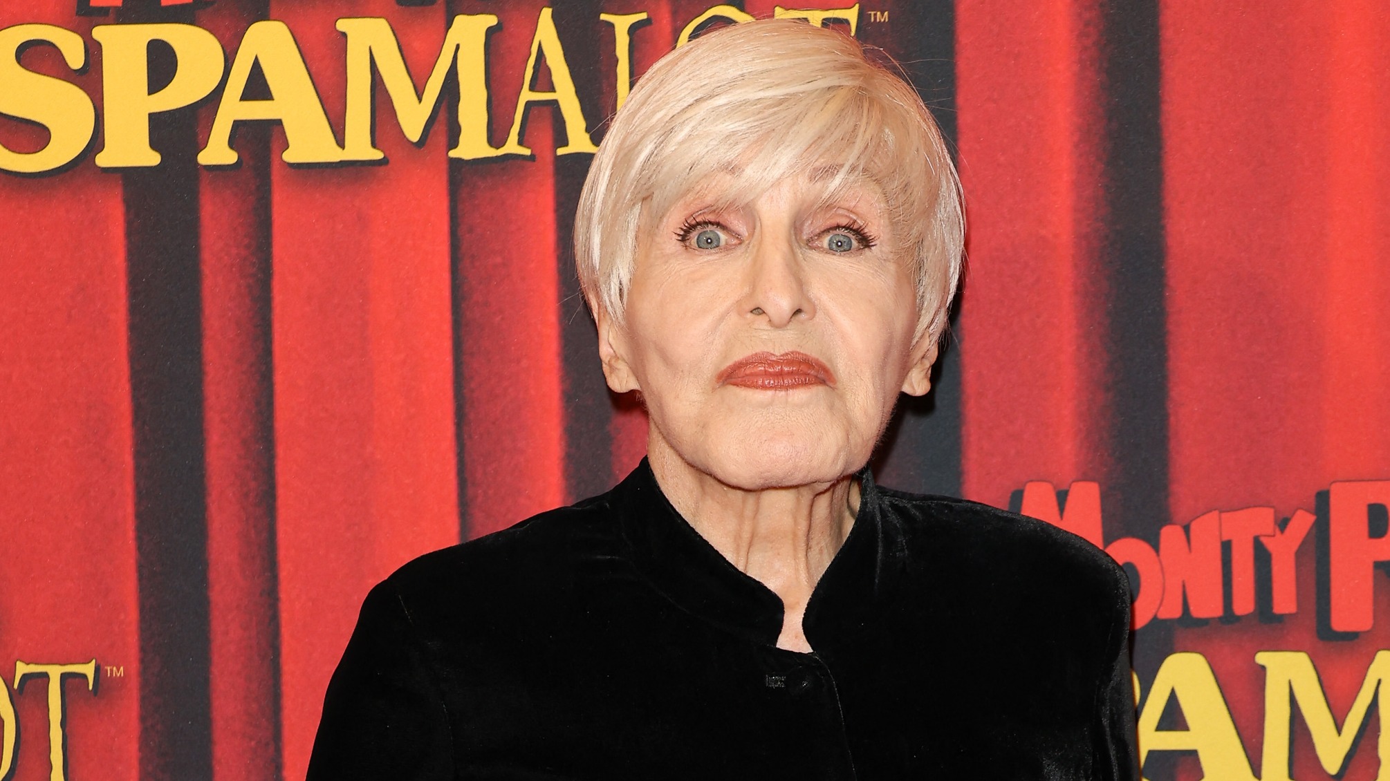 GALA VIDÉO - Mort de Nicole Croisille : la chanteuse est décédée à 88 ans
