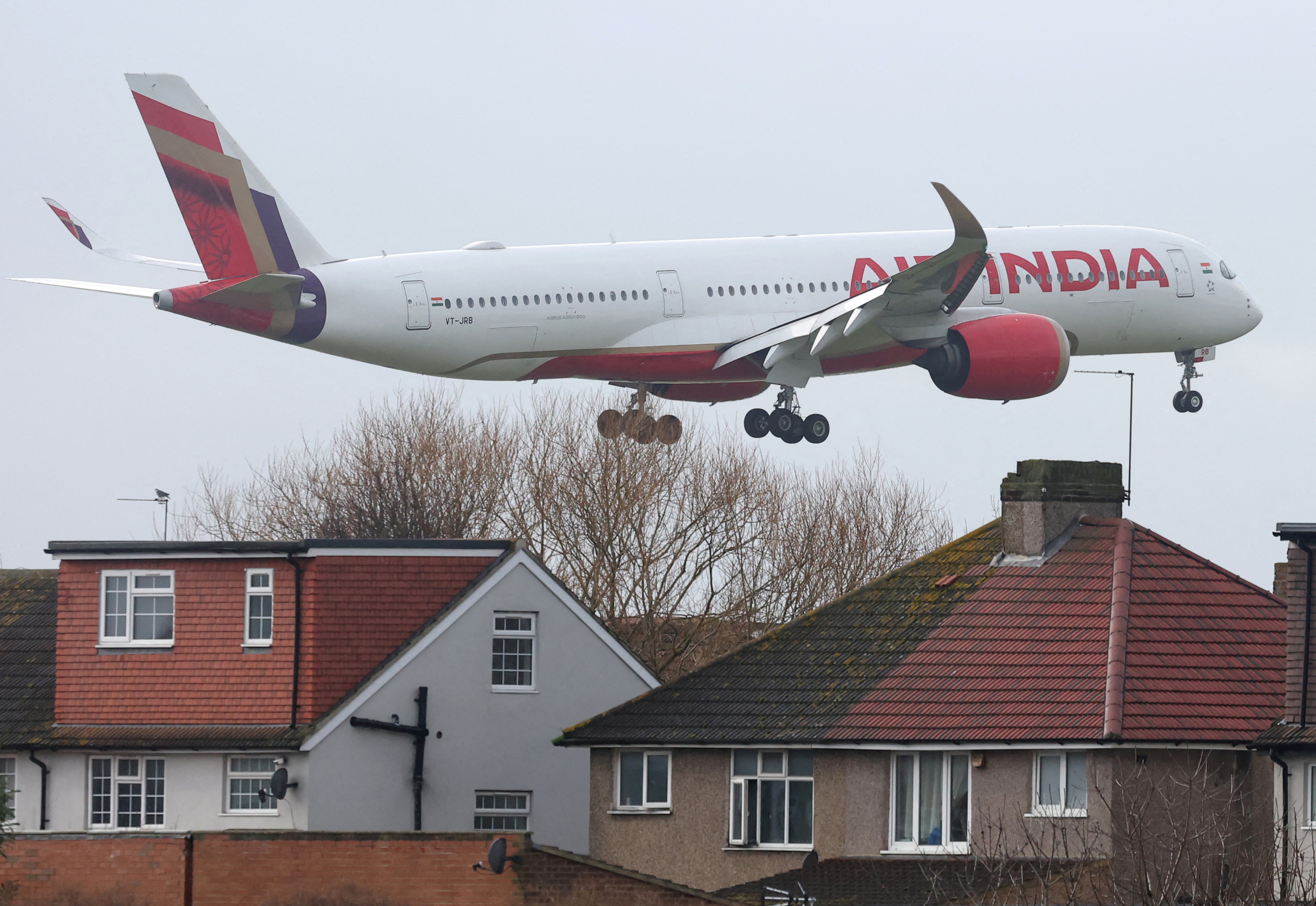 Air India : la direction de l'aviation civile indienne réclame des démissions