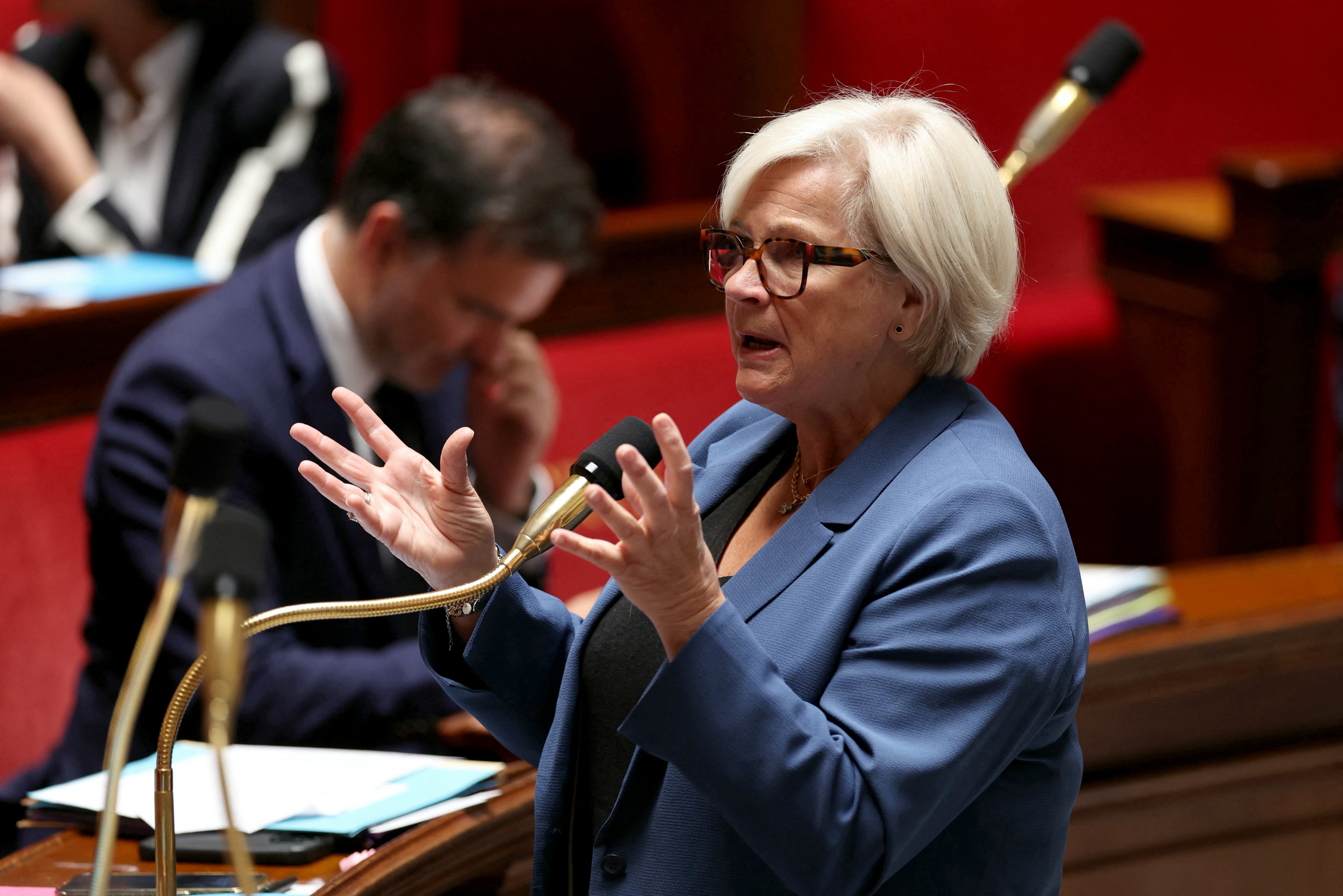 Le gouvernement prévoit 1,7 milliard d’euros d’économies sur les dépenses de santé en 2025, annonce Vautrin