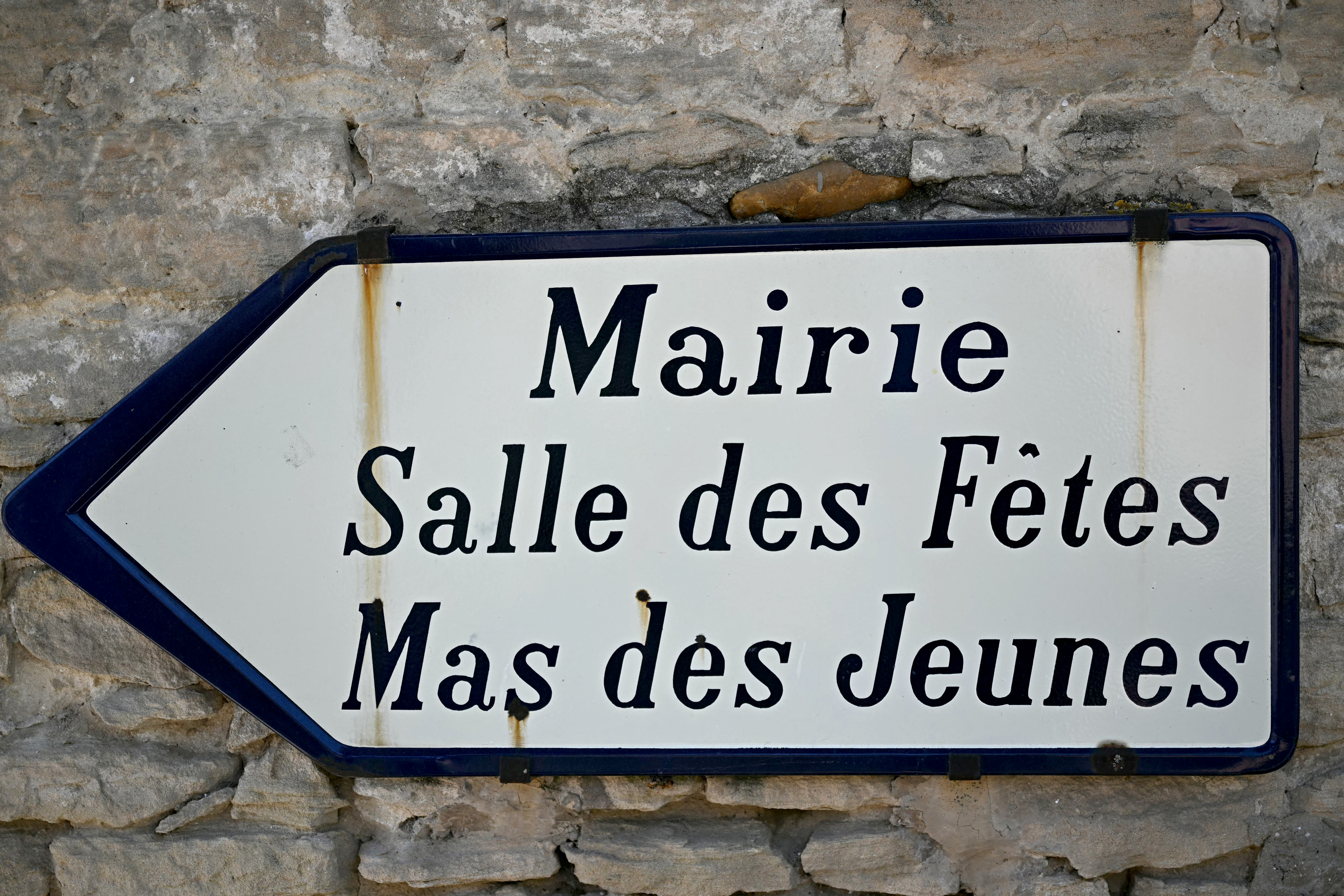 Mariage sanglant dans le Vaucluse : les deux individus arrêtés déférés ce jeudi à l’issue de leurs gardes à vue