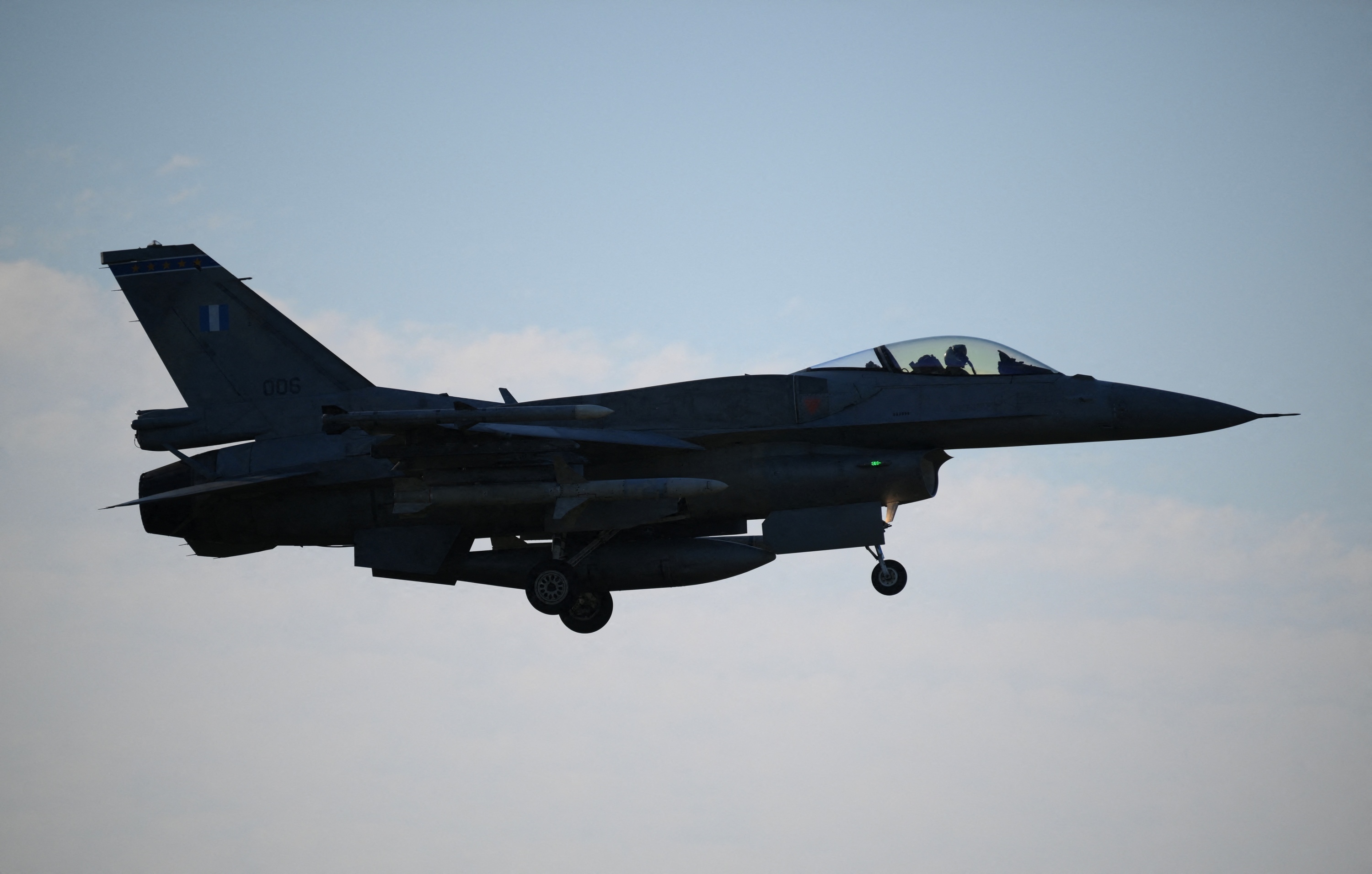 Guerre en Ukraine : Kiev annonce la perte de son troisième avion de combat F-16