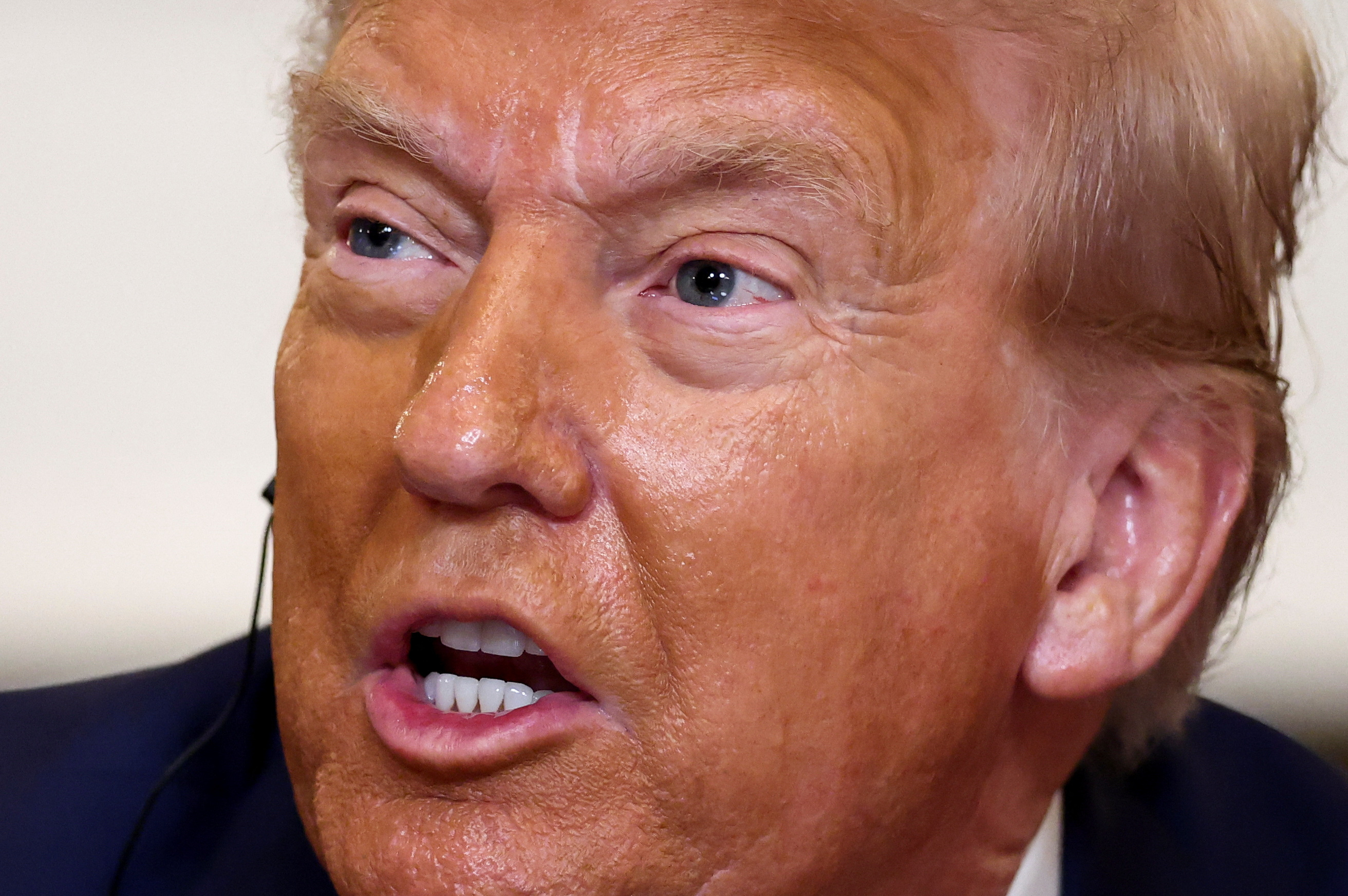 Trump annonce une surtaxe de 50% sur le cuivre et menace de punir le Brésil