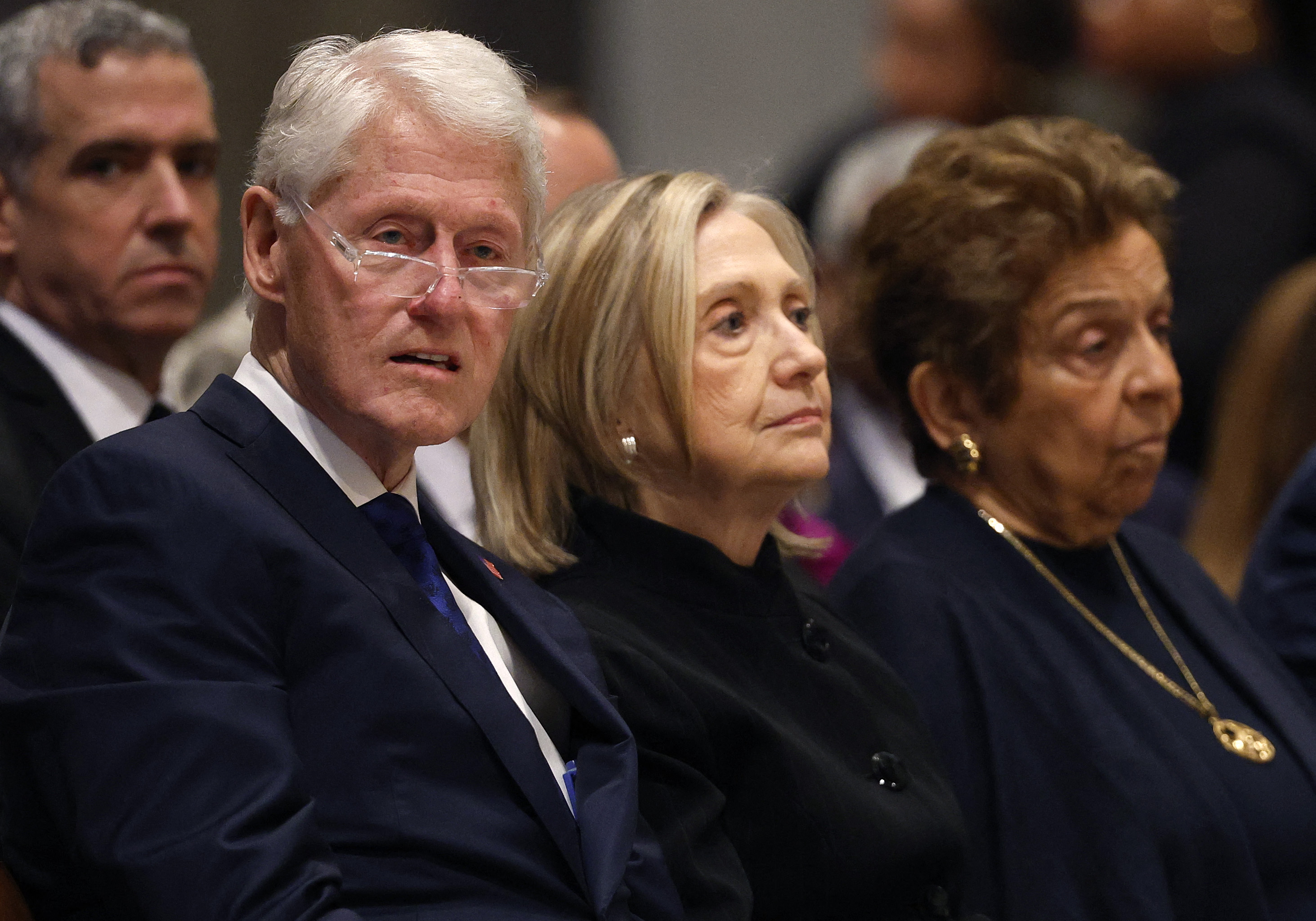 Affaire Epstein : une commission du Congrès américain assigne Bill et Hillary Clinton à comparaître