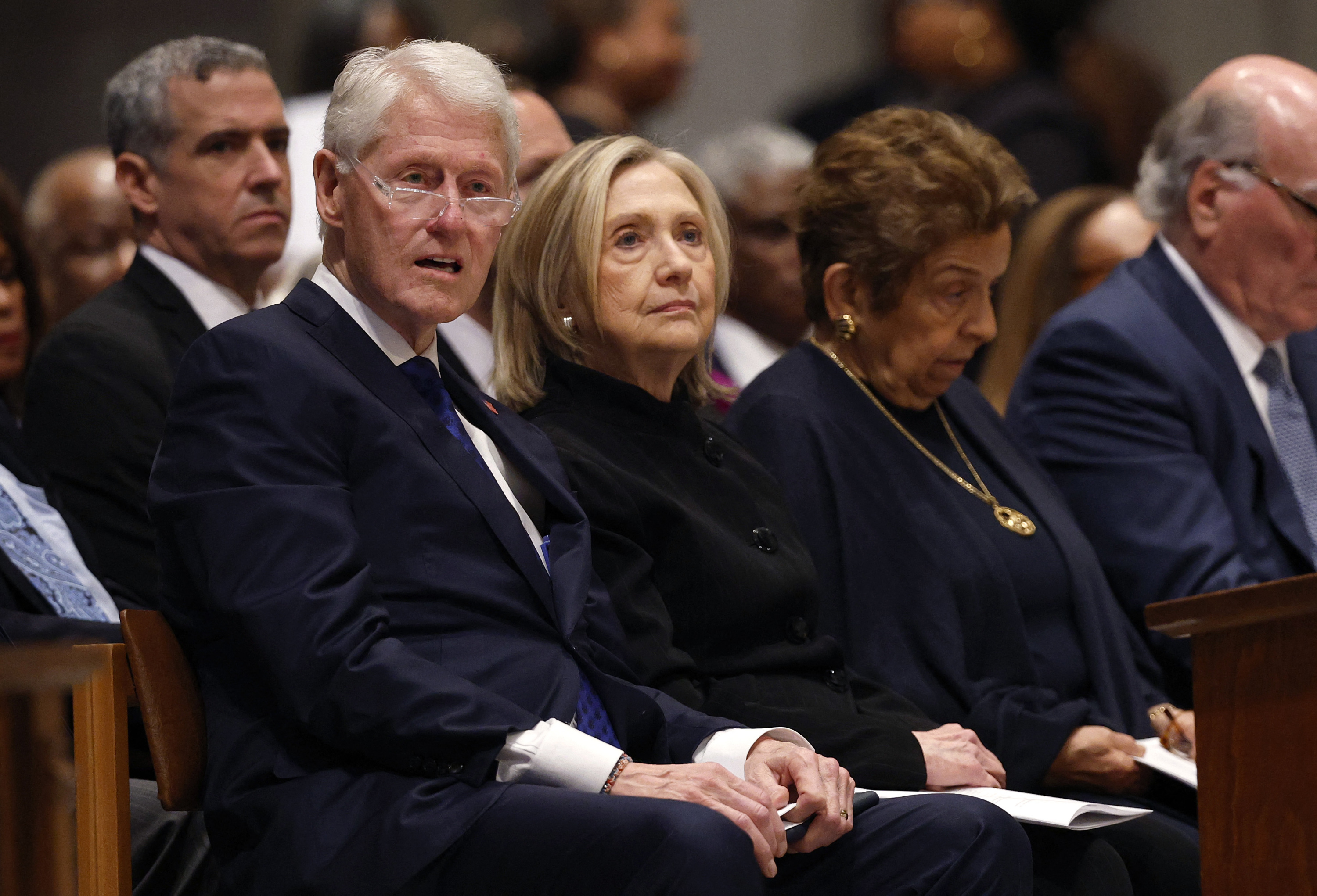 Affaire Epstein : pourquoi Bill et Hillary Clinton sont-ils convoqués devant le Congrès pour s’expliquer?