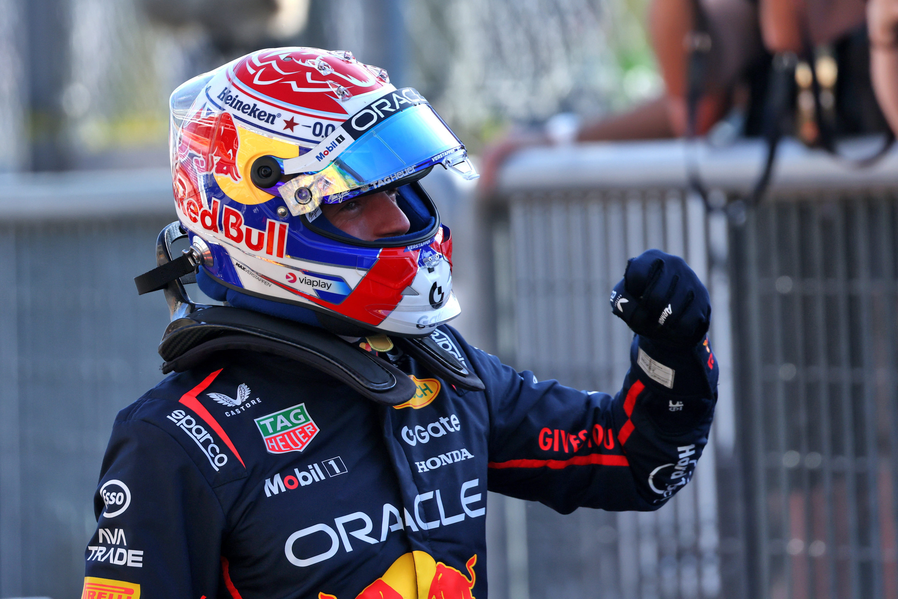 Formule 1 : Verstappen mate les McLaren à Monza, Hadjar dans les points