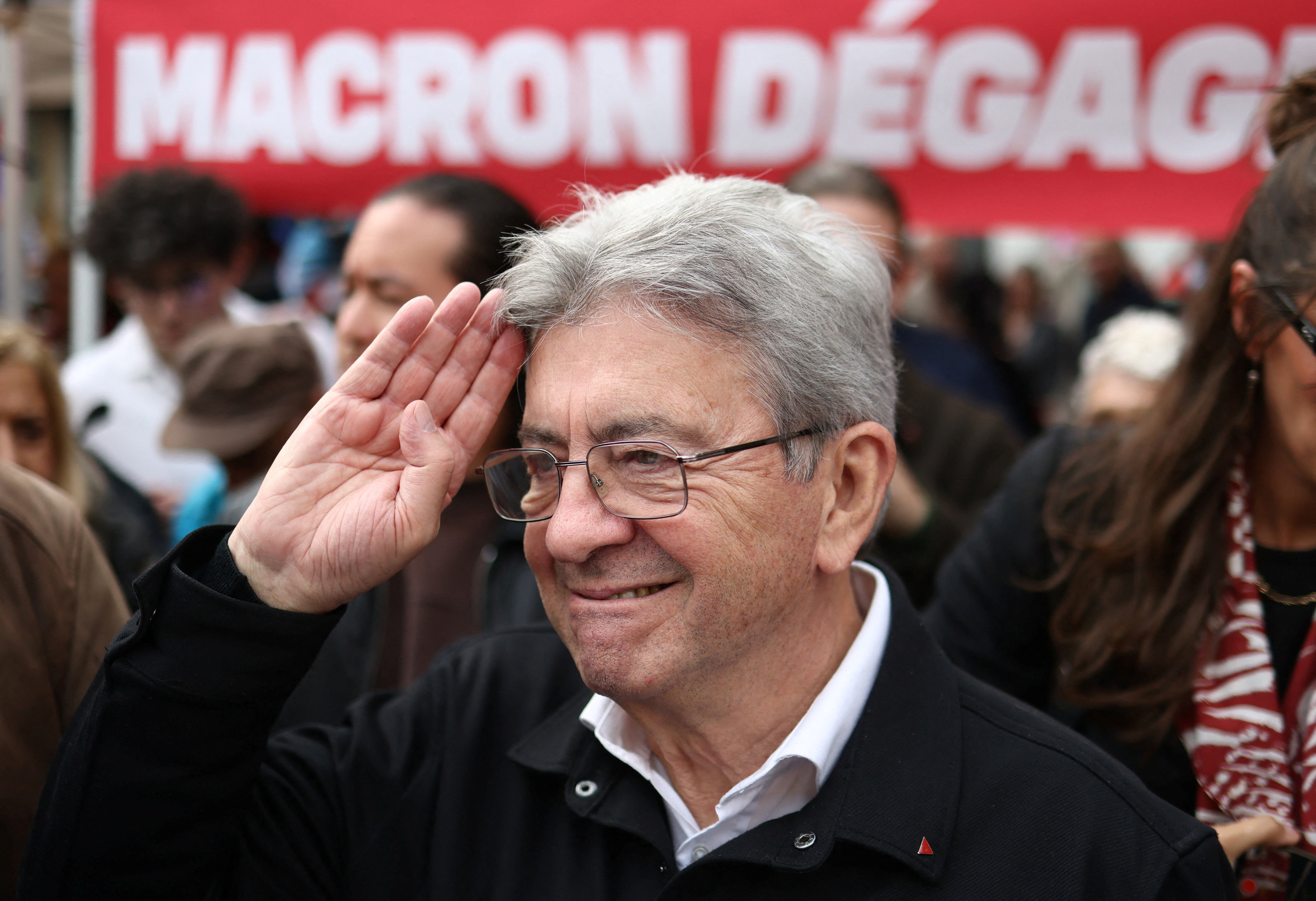 «Je Soupçonne Lecornu De Se Ficher De Nous !», Lance Jean-Luc Mélenchon Qui Raille «Les Nigauds De La Gôche Modérée»