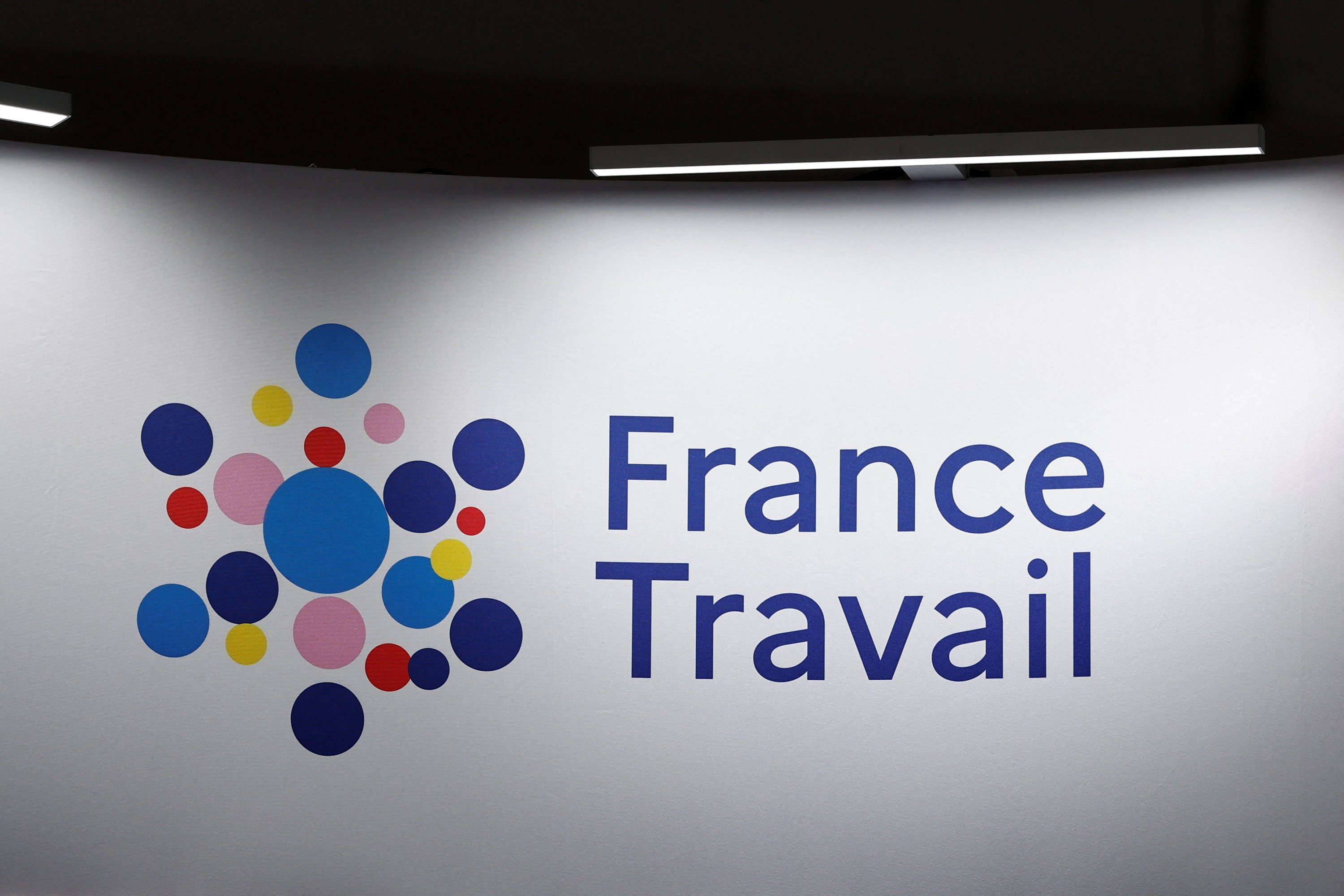 Les données de 1,6 million de jeunes «susceptibles d’être divulguées» après une cyberattaque, annonce France Travail