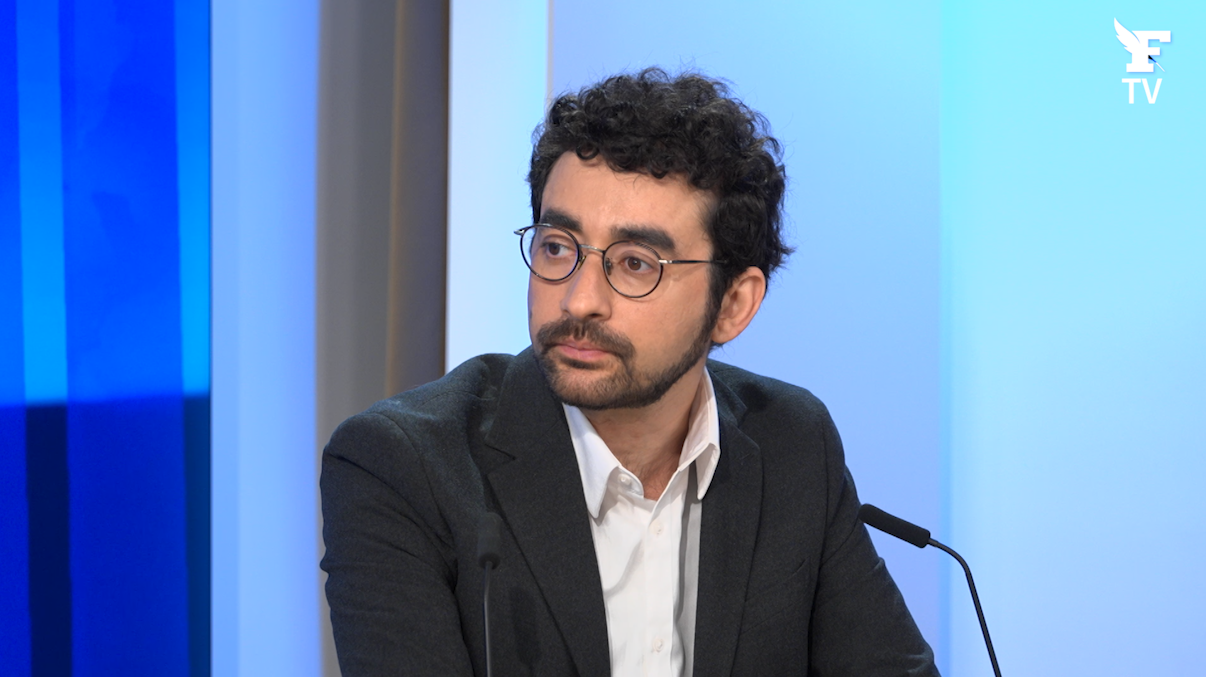 Syrie : «Les libertés individuelles sont attaquées par la censure islamiste», alerte Omar Youssef Souleimane