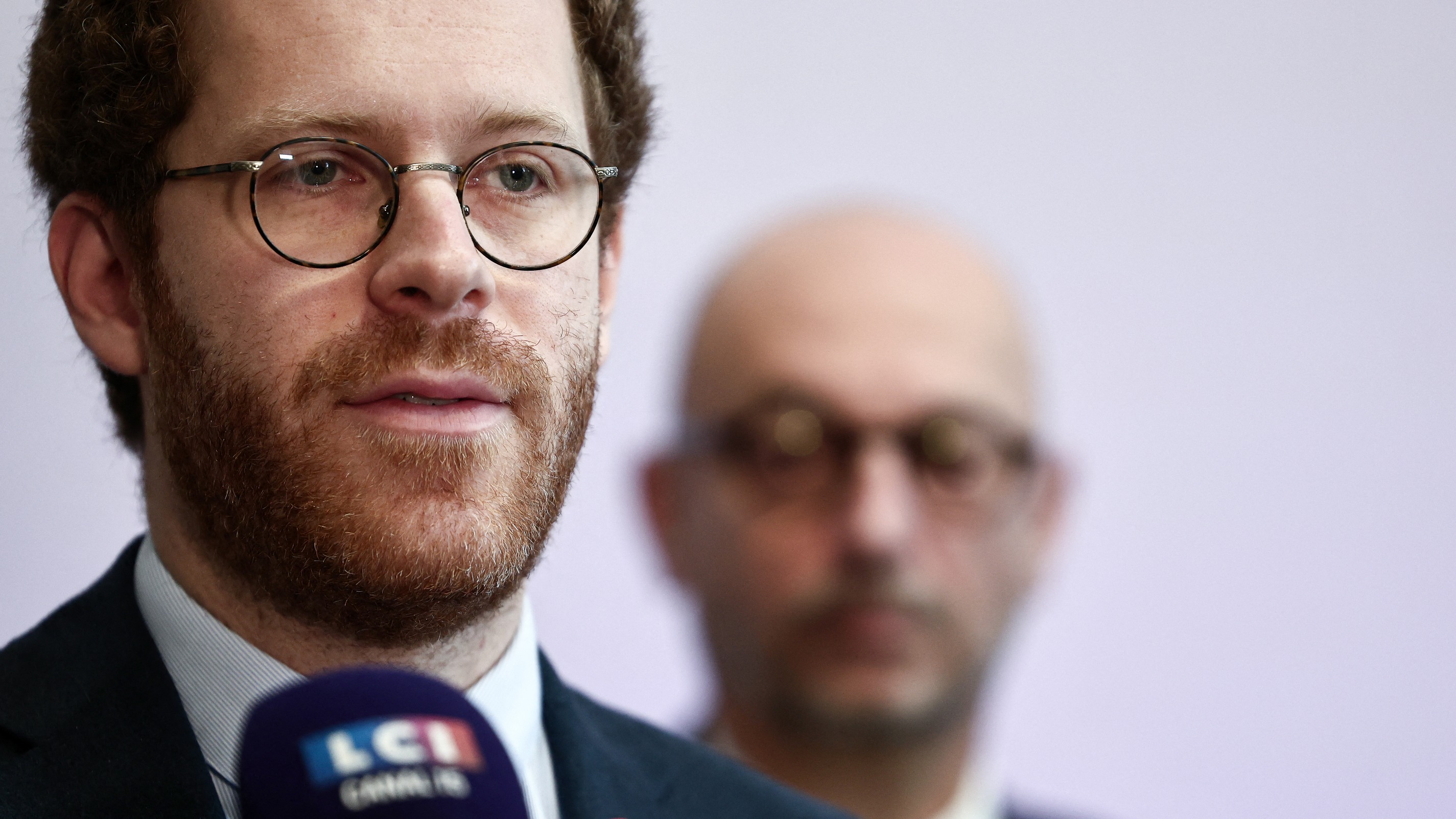 Tarifs abusifs dans les achats publics : le gouvernement annonce une « alerte prix » pour traquer les gaspillages