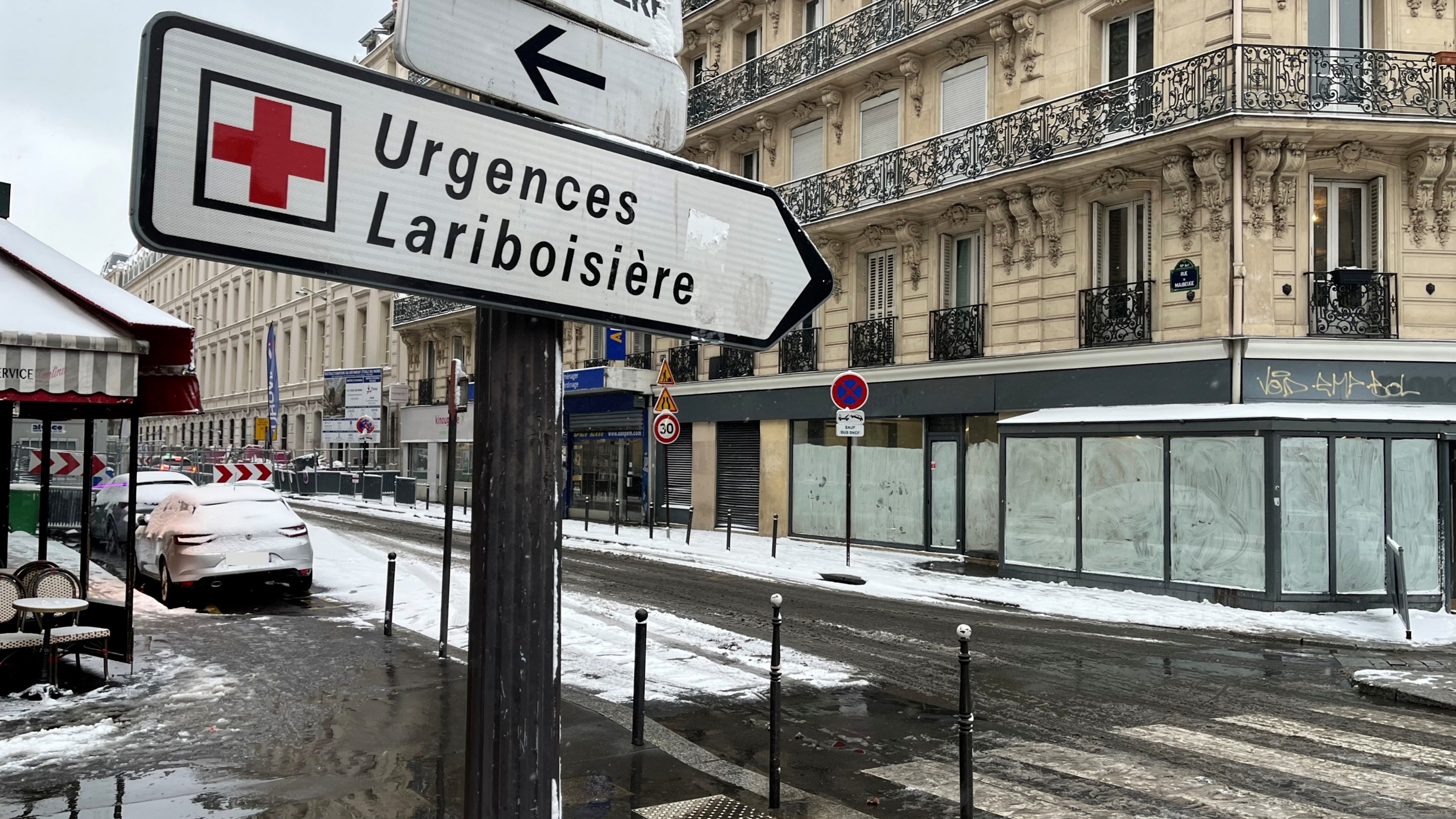 Ice-Related Injuries Overwhelm French Emergency Rooms Amid Severe Winter Conditions