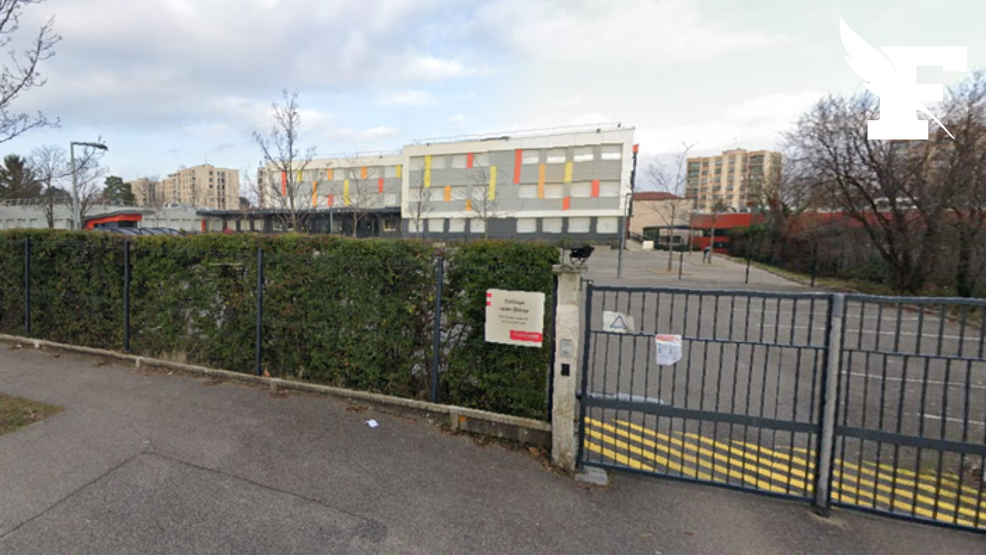 Violent Incidents Shake Schools Near Lyon: Assaults Lead to Arrests and Legal Action