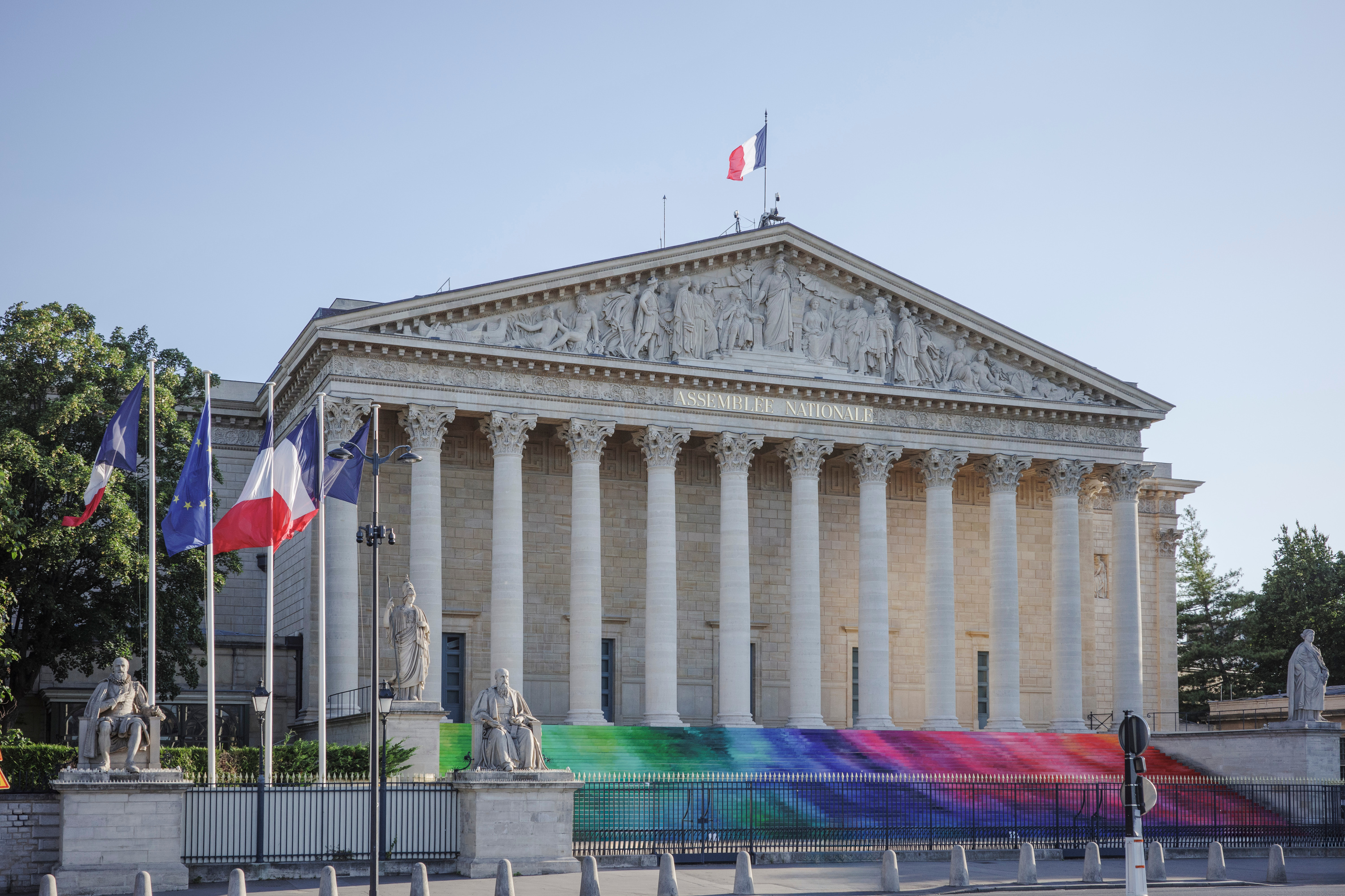 Political Turmoil After Quentin's Death: LFI Under Fire and Parliamentary Suspension