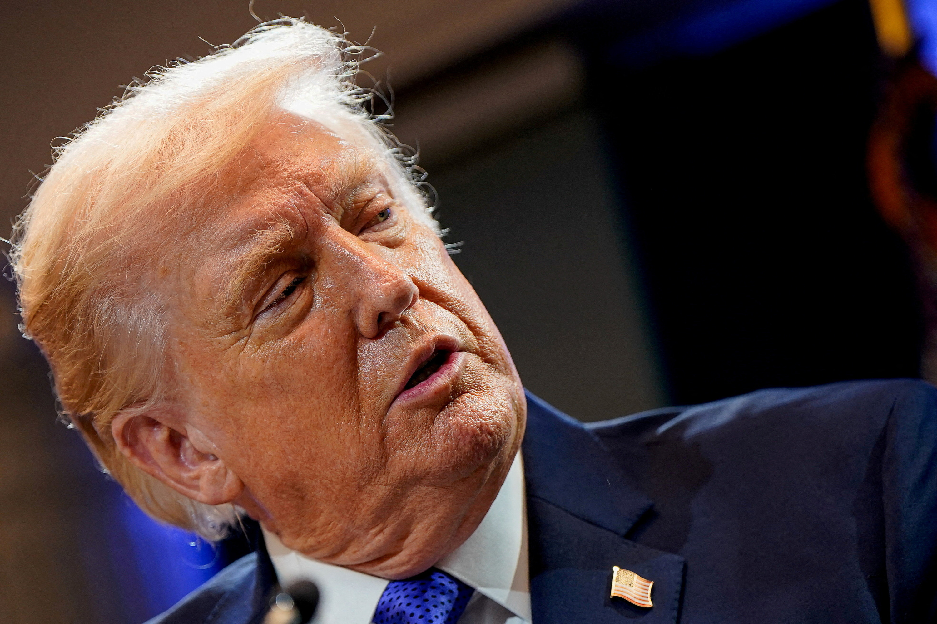 «Rends l’argent !» : entreprises et États américains réclament à Donald Trump le remboursement des droits de douane jugés illégaux