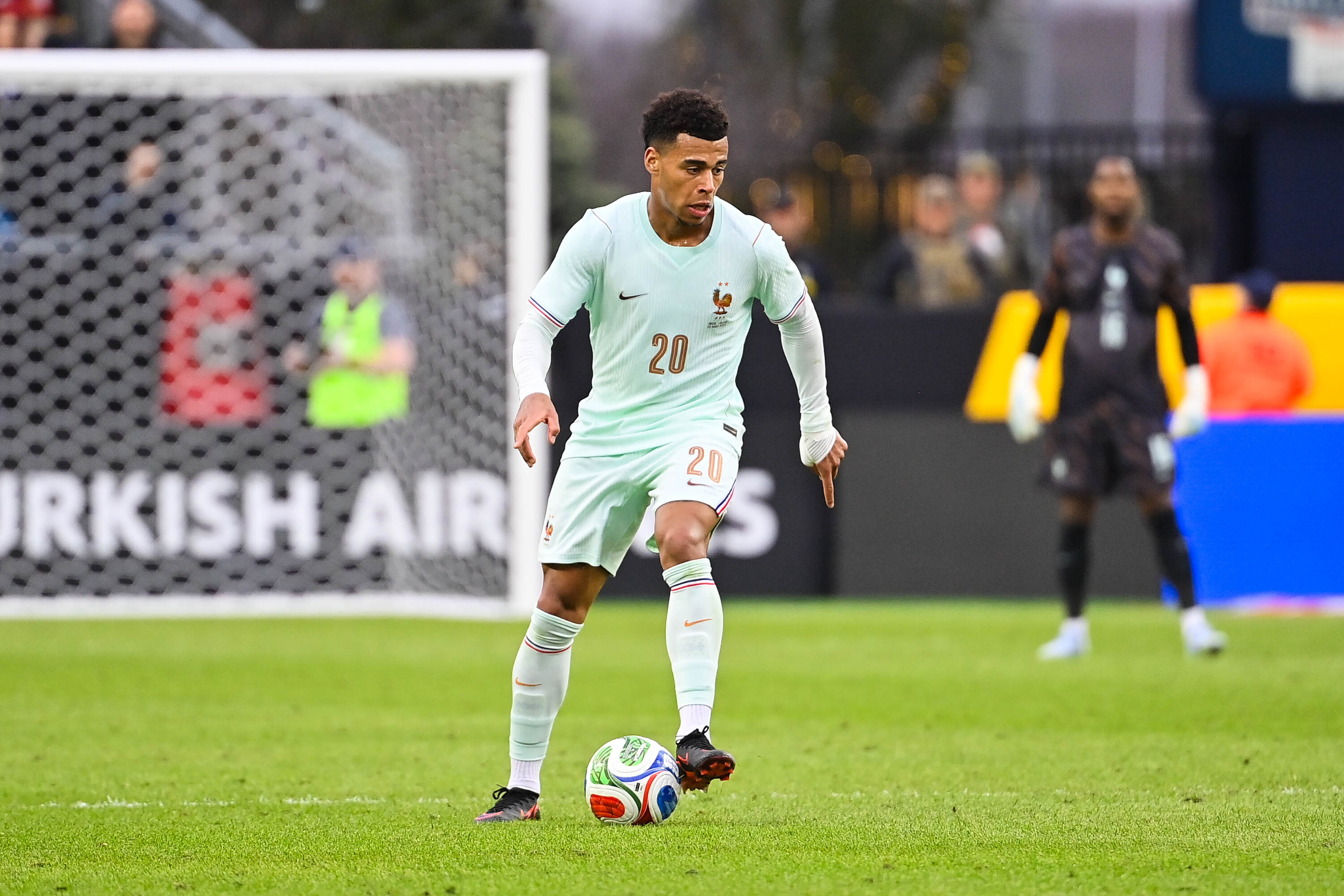 Équipe de France : Doué titulaire, 11 changements... Quelle compo pour les Bleus contre la Colombie ?