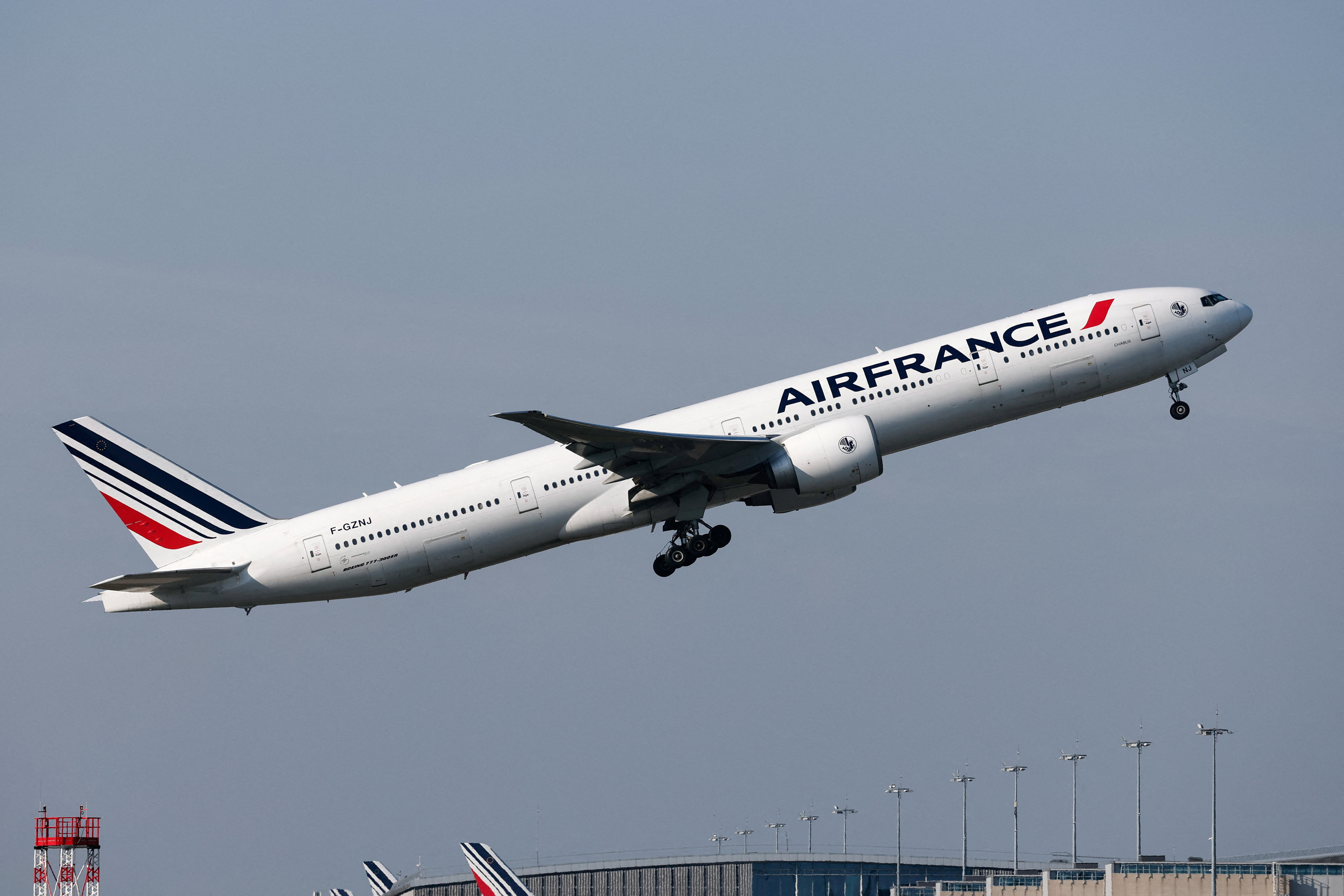 80 ans après son premier vol, Air France quitte l’aéroport d’Orly pour se recentrer sur Paris-Charles de Gaulle