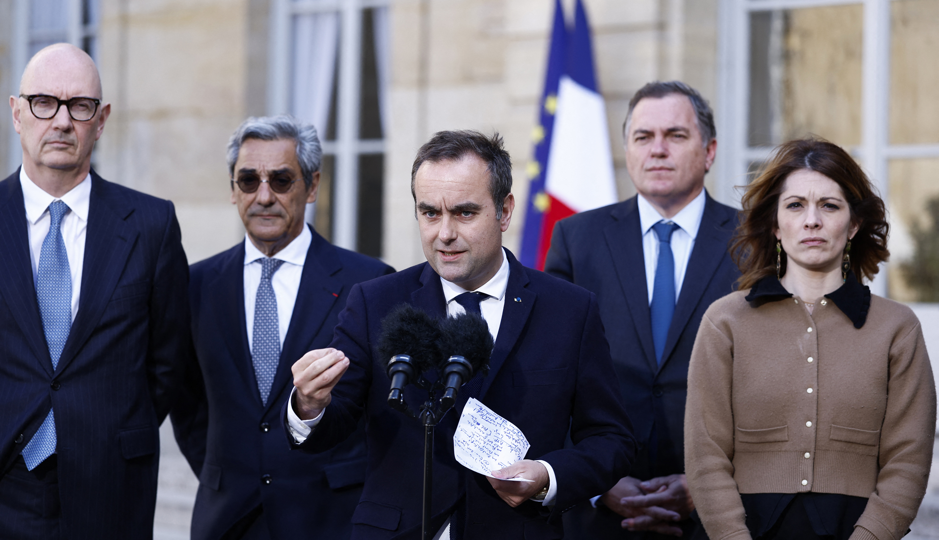 «Grands rouleurs», pêcheurs, agriculteurs... Sébastien Lecornu dévoile de nouvelles aides face à la flambée des carburants