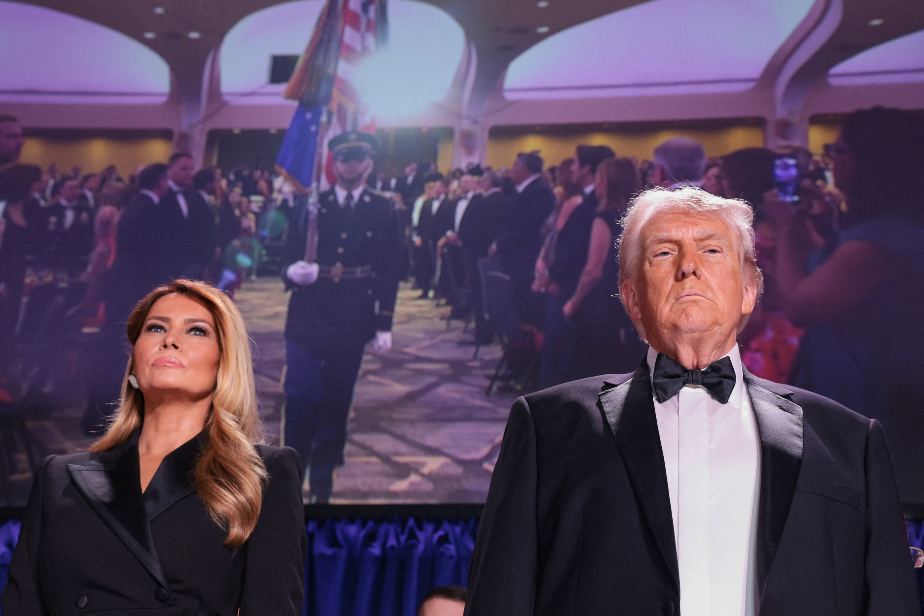 Trump évacué du dîner des correspondants de la Maison Blanche après des détonations