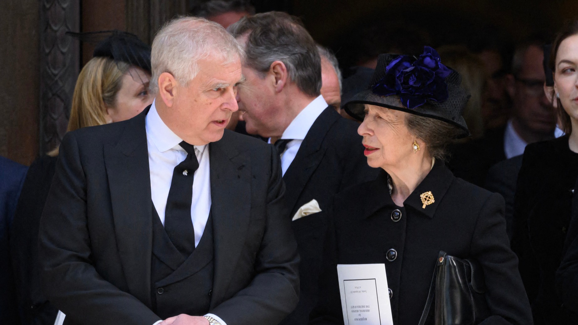 Pourquoi la princesse Anne est-elle la dernière alliée d’Andrew dans la famille royale ?