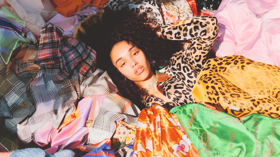 «Je n’ai rien à me mettre» : ce sentiment paradoxal devant un dressing plein, décrypté par Vestiaire Collective
