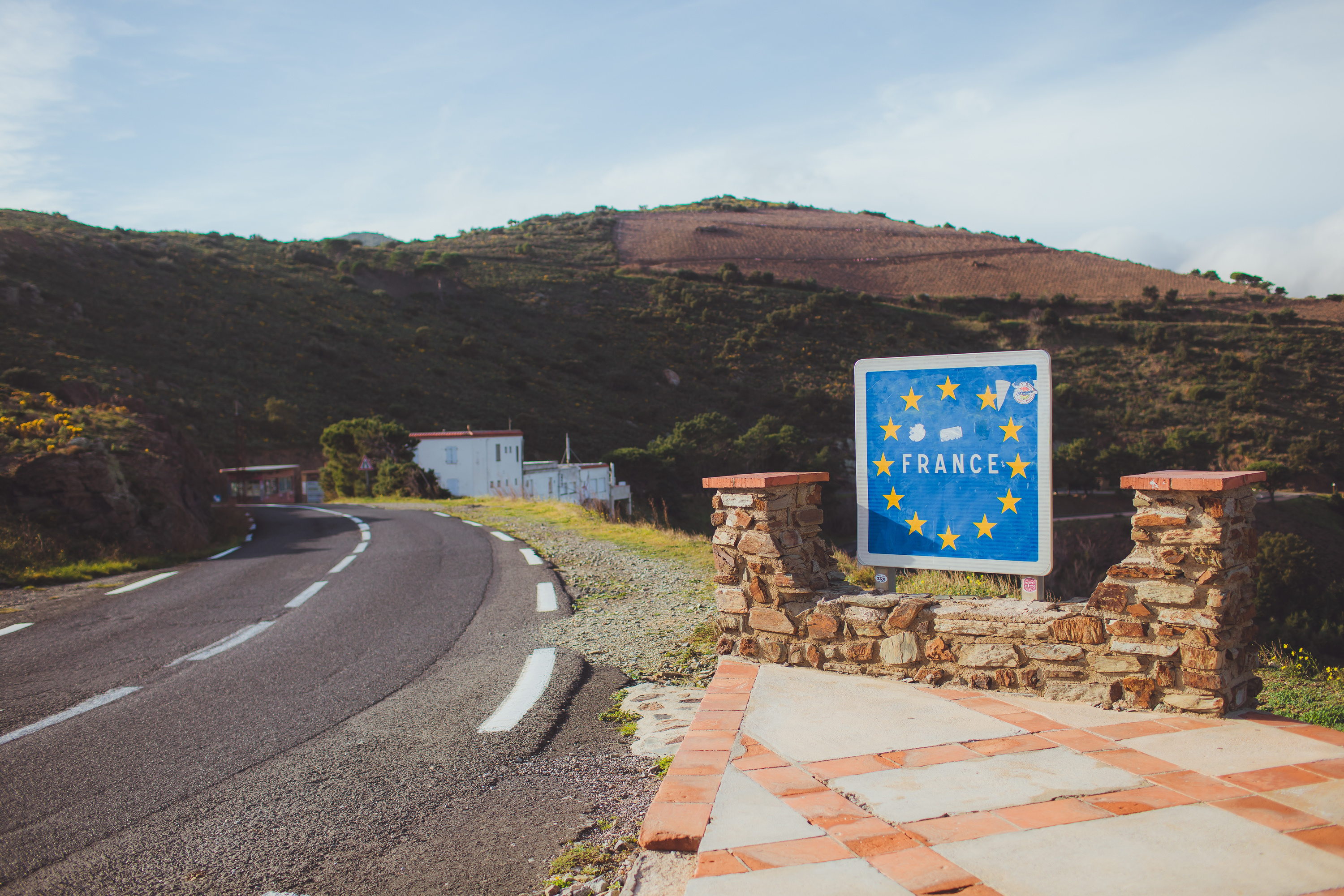Assurance-chômage des travailleurs frontaliers : une réforme européenne pourrait rapporter 860 millions d’euros à la France