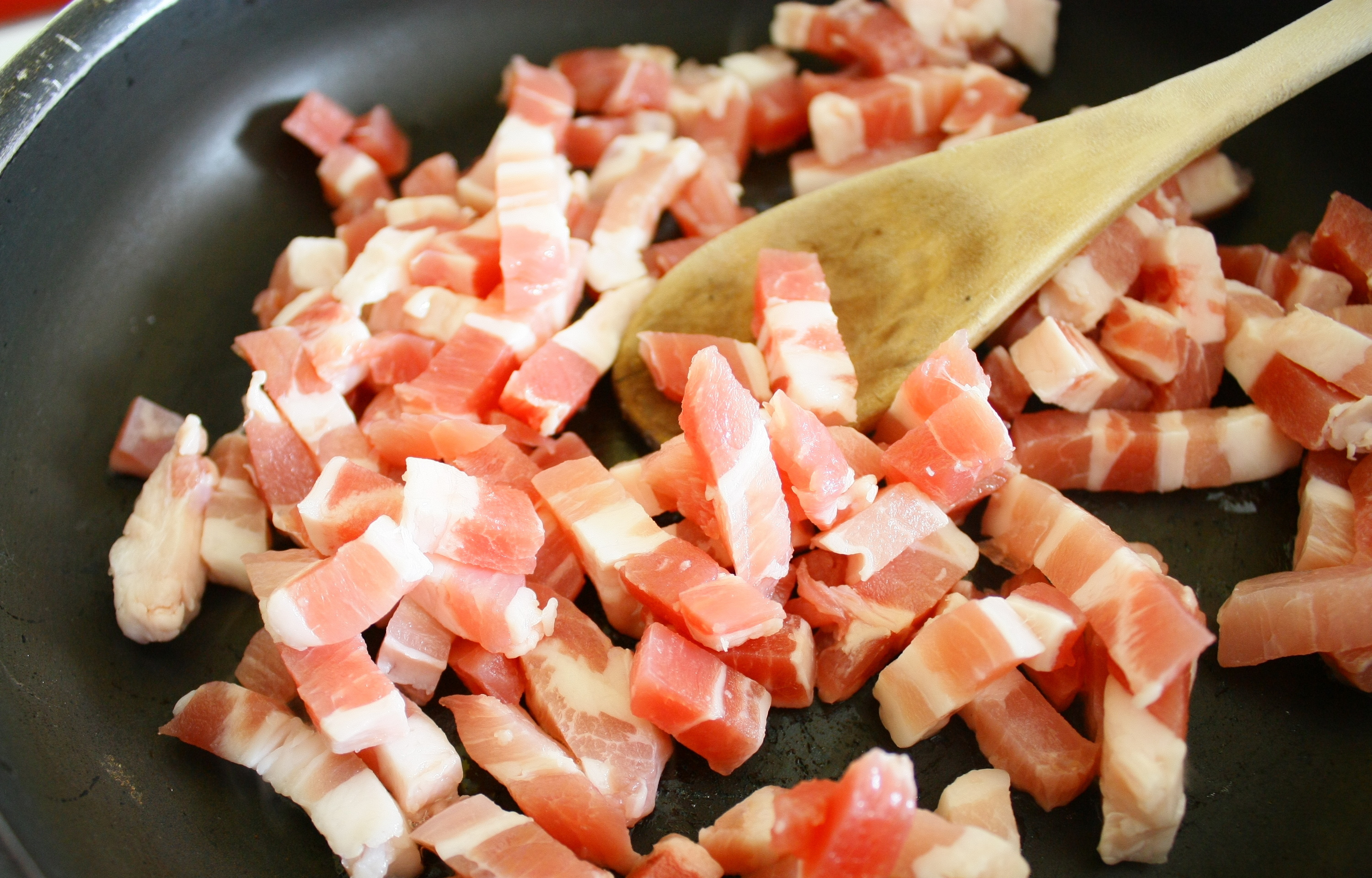 Salmonelle : ces lardons Herta vendus dans toute la France ne doivent plus être consommés
