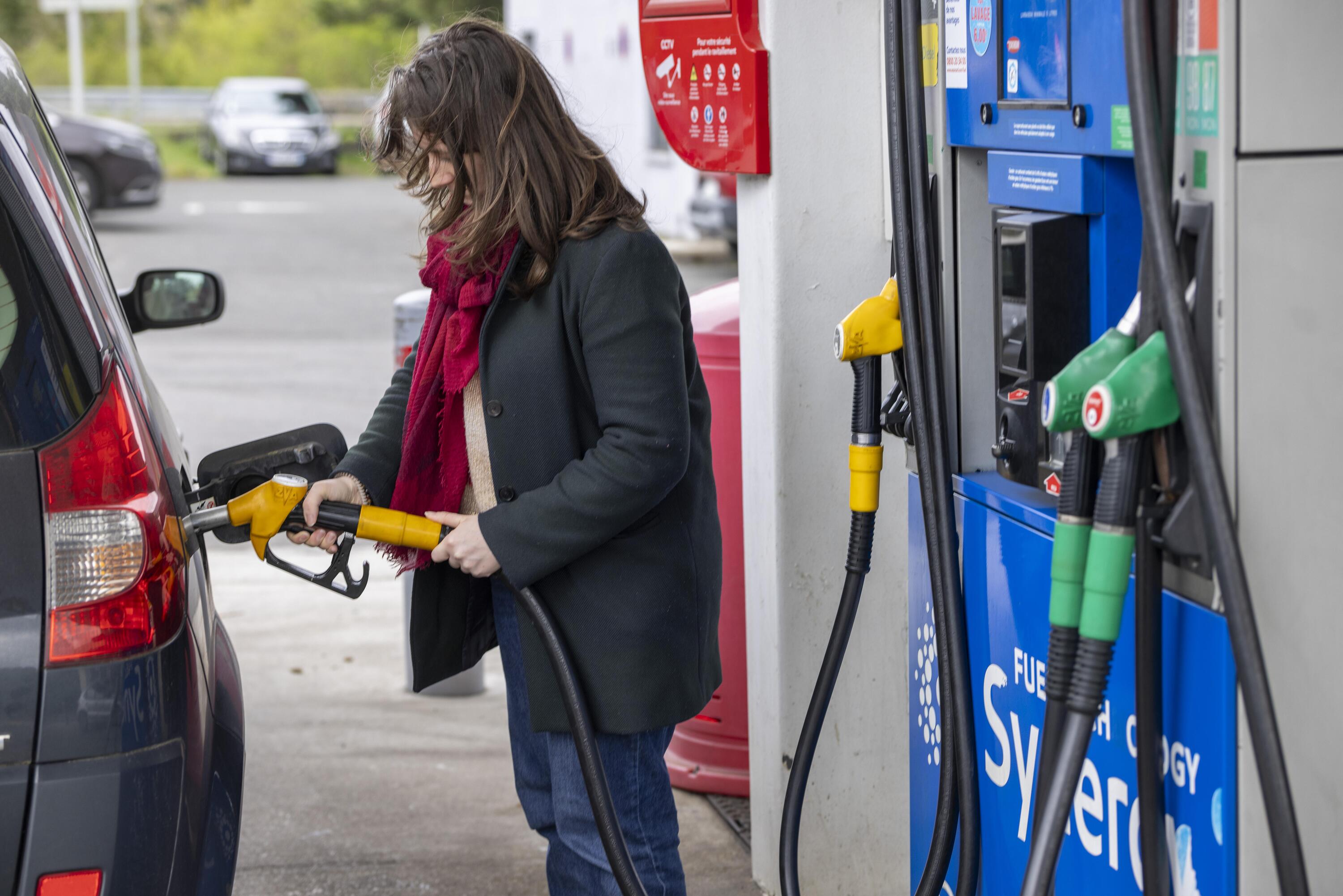 Guerre au Moyen-Orient : les prix de l’essence ont encore augmenté la semaine dernière en France