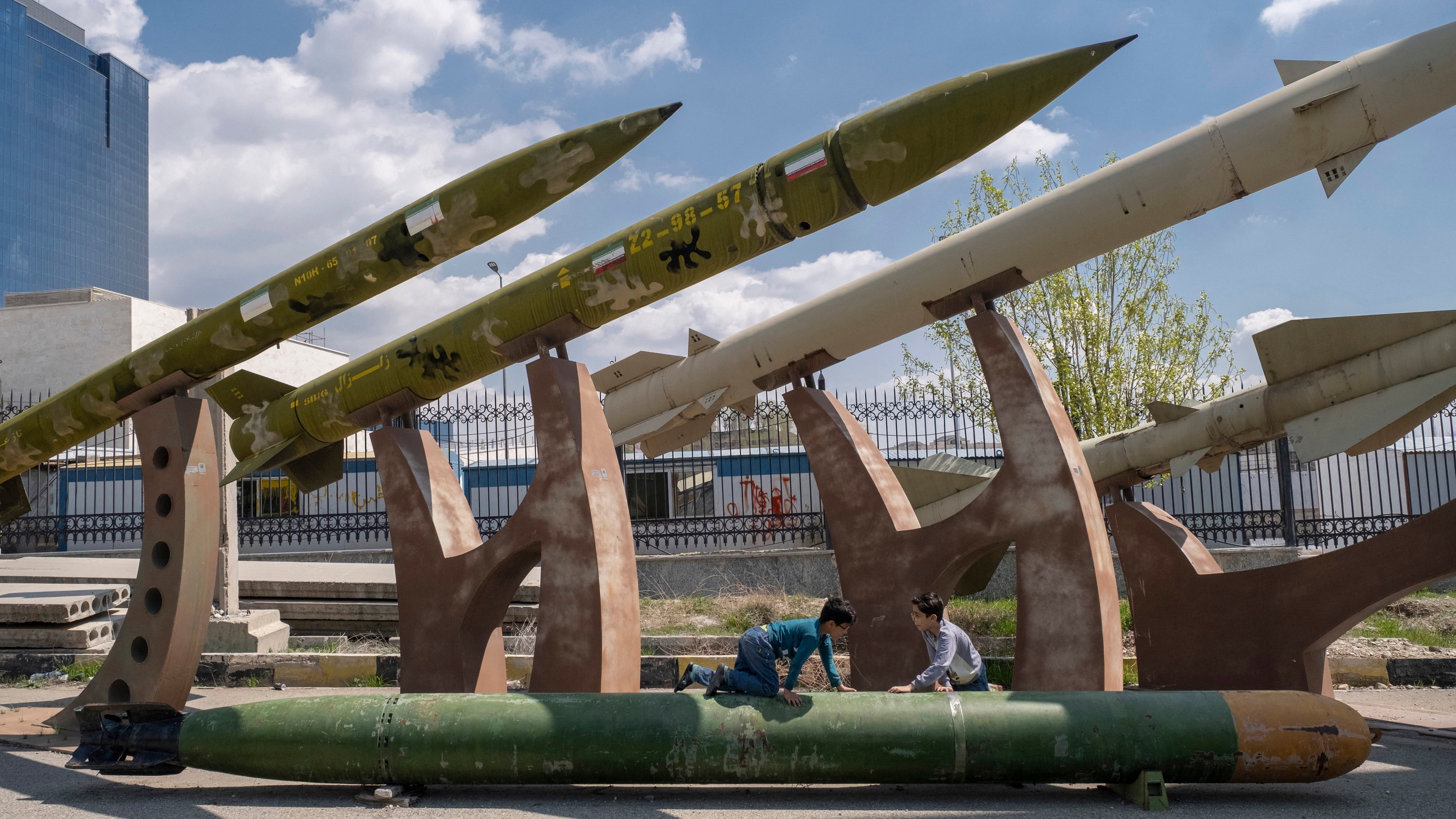 Guerre au Moyen-Orient : l'Iran conserve des capacités de missiles «considérables», selon le renseignement américain