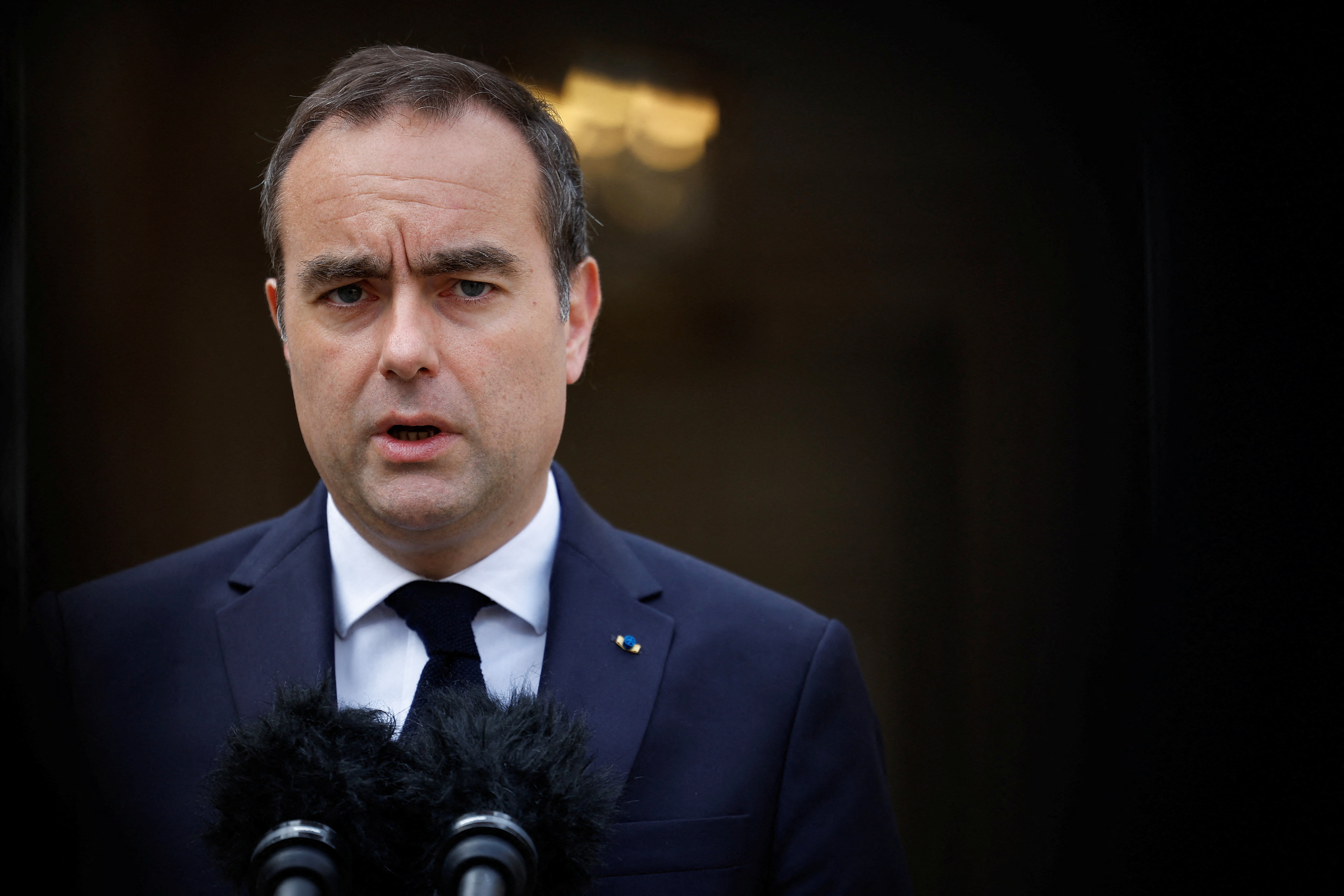 Hantavirus : le stock de masques de l’État suffisant «pendant minimum trois mois» en cas d’épidémie, rassure Matignon
