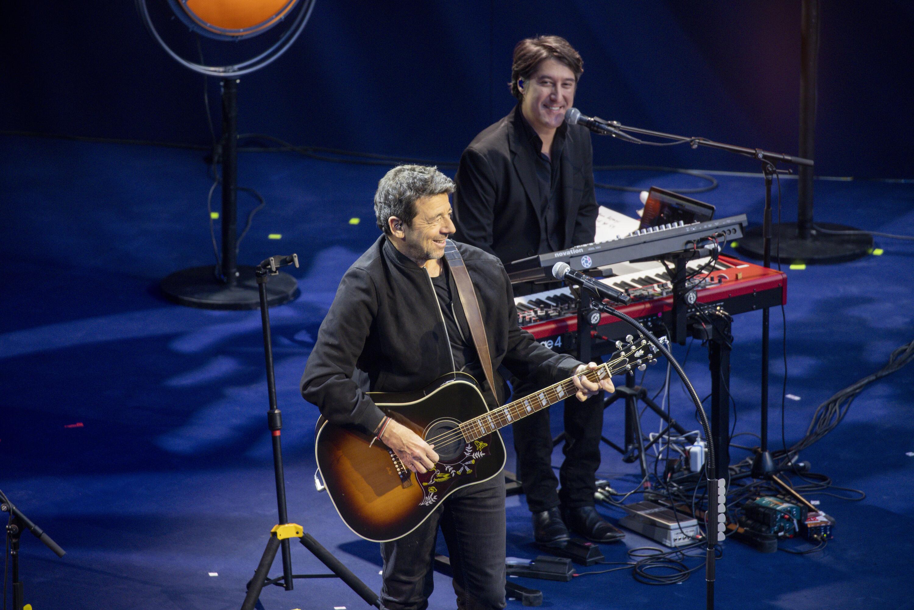 «Mettre entre parenthèses sa carrière» : le maire de Paris appelle Patrick Bruel à annuler son concert au Zénith le 8 octobre