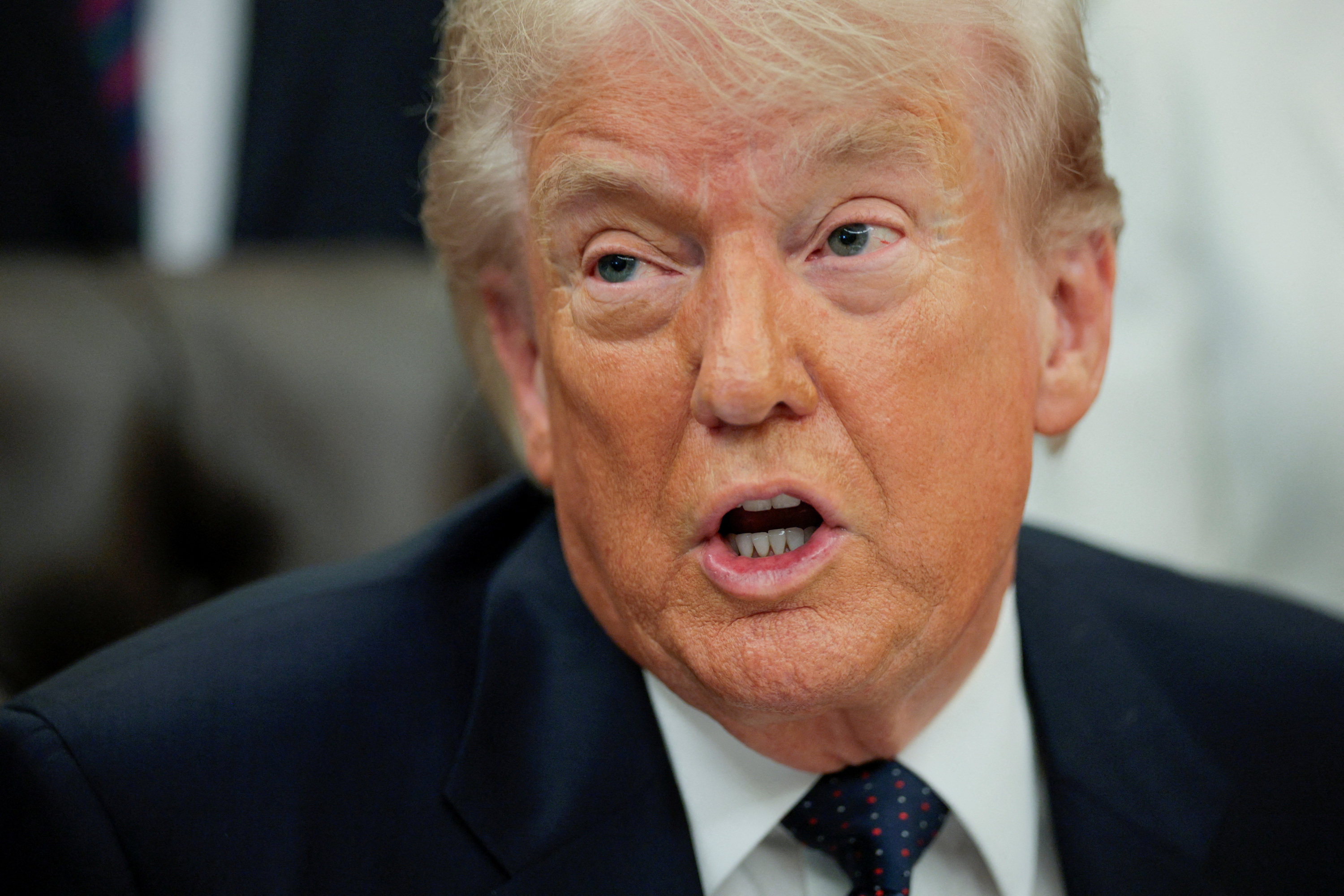 Trump verhoogt vluchtelingenquotum voor 10.000 Zuid-Afrikaanse blanken