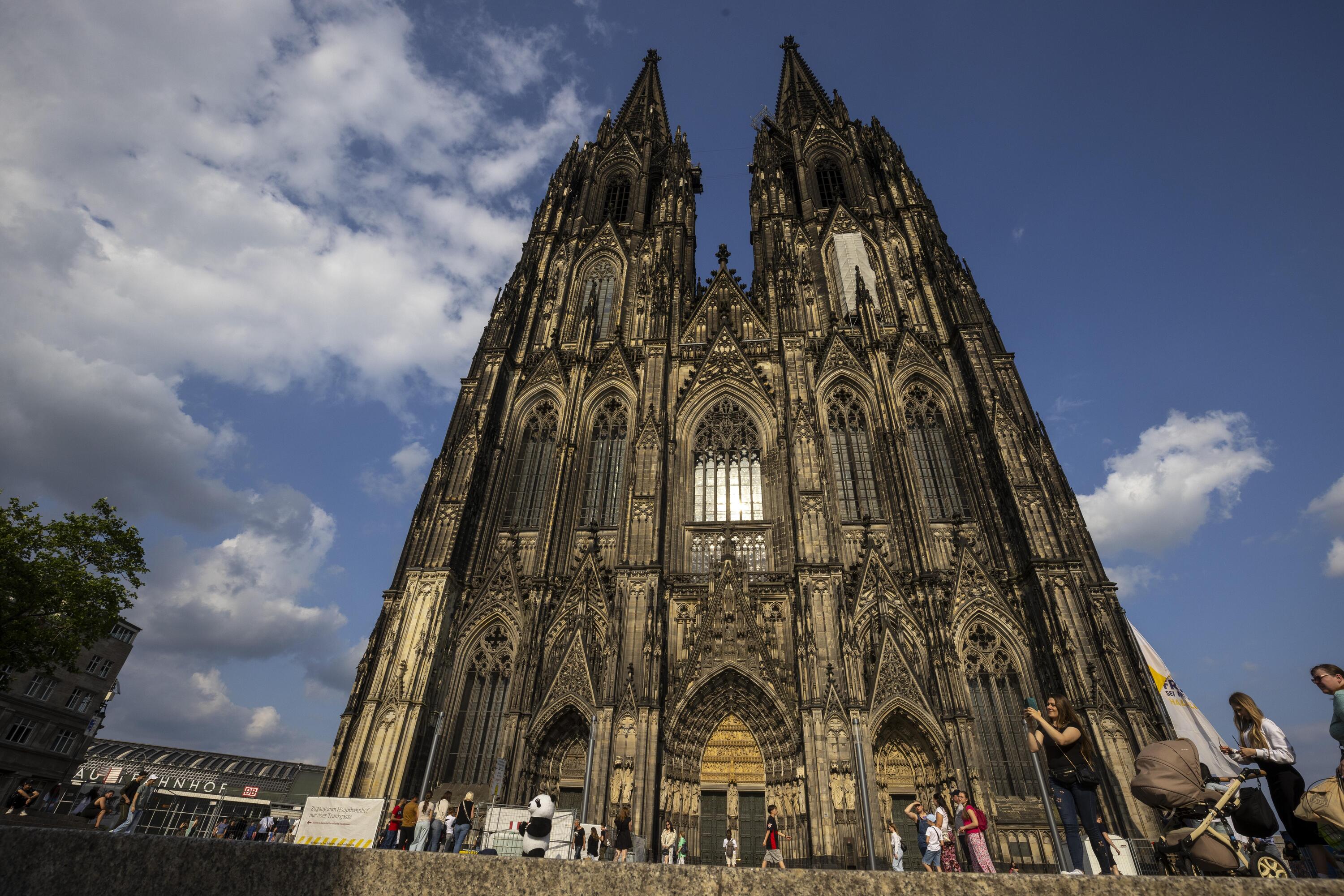 Visiter la cathédrale de Cologne coûtera 12 euros à partir de juillet