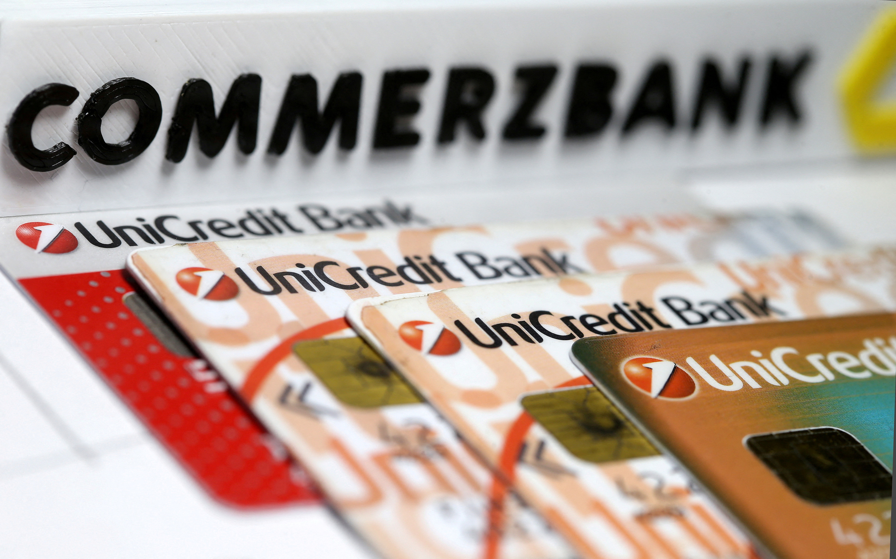 Commerzbank : plainte pour soupçons de manipulation de marché dans l'offre hostile d'UniCredit