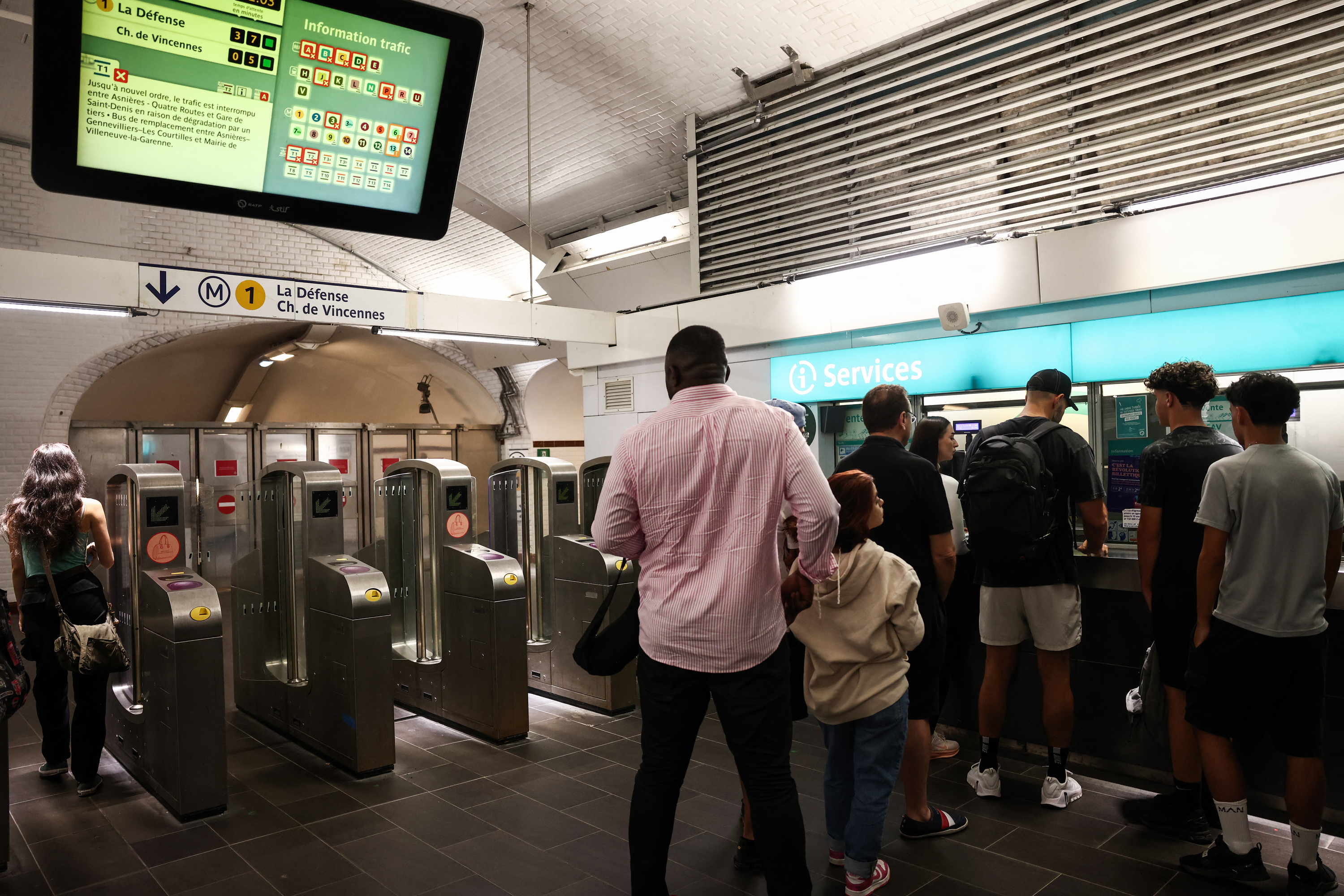 Prix, calendrier, lignes... Comment va fonctionner le paiement par carte bancaire dans les transports en Île-de-France ?