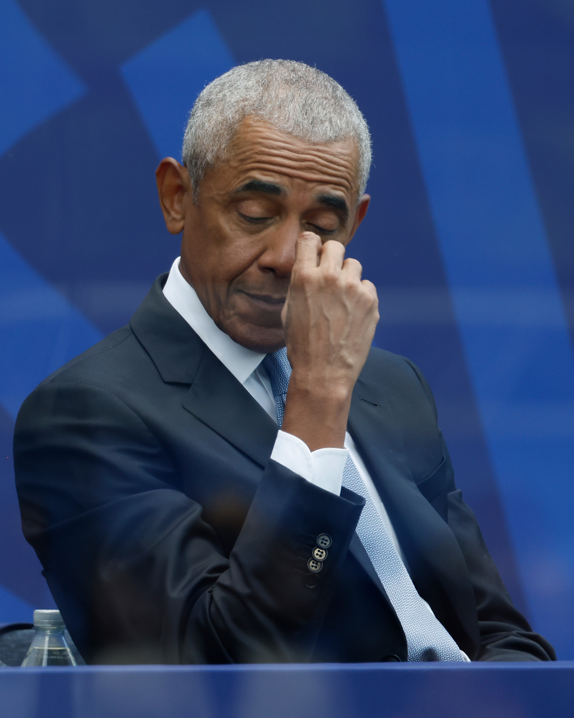 Les larmes de Barack Obama pendant le discours de son