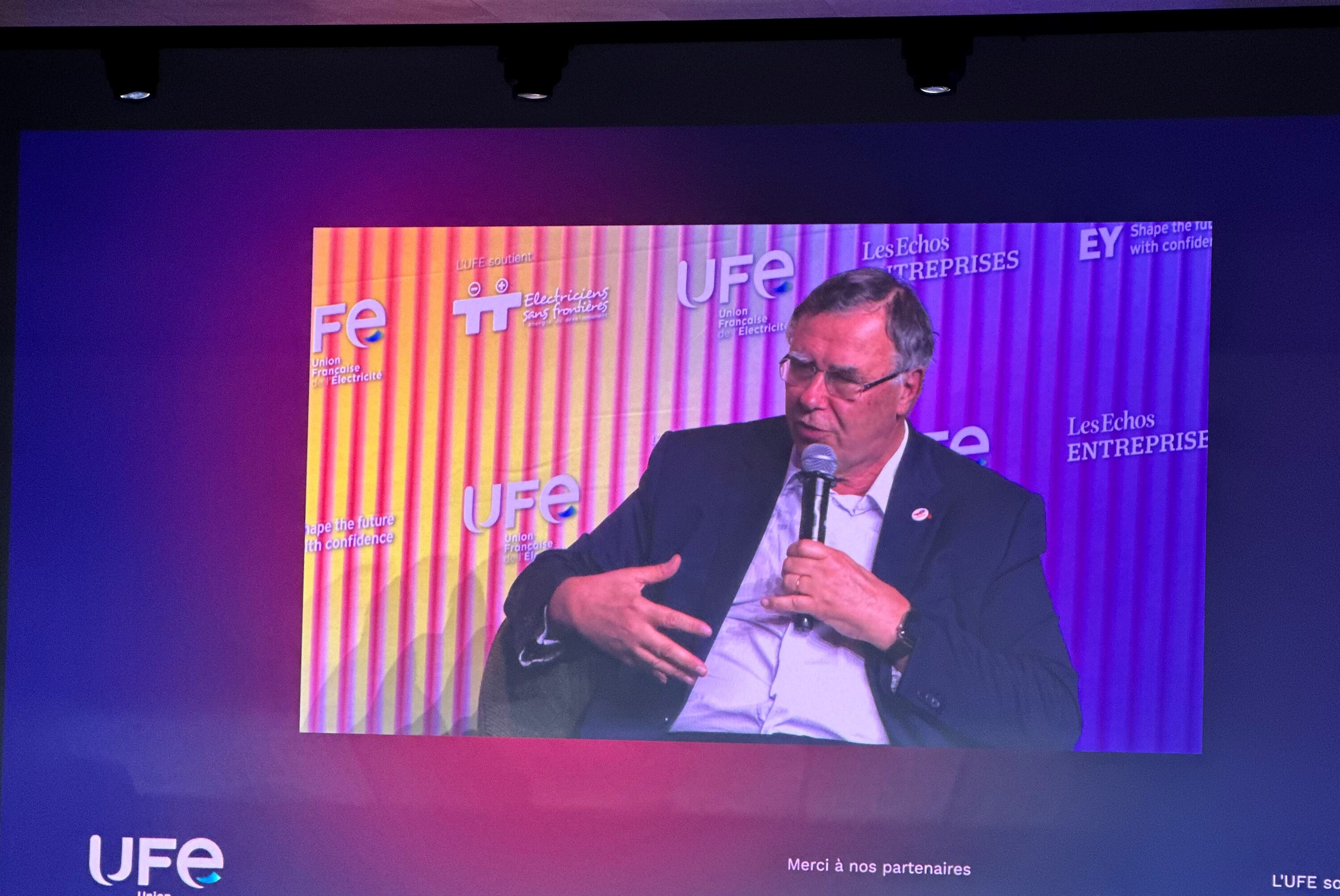 Carburants: Patrick Pouyanné annonce que TotalEnergies prévoit de maintenir le plafonnement des prix dans les stations-service rurales