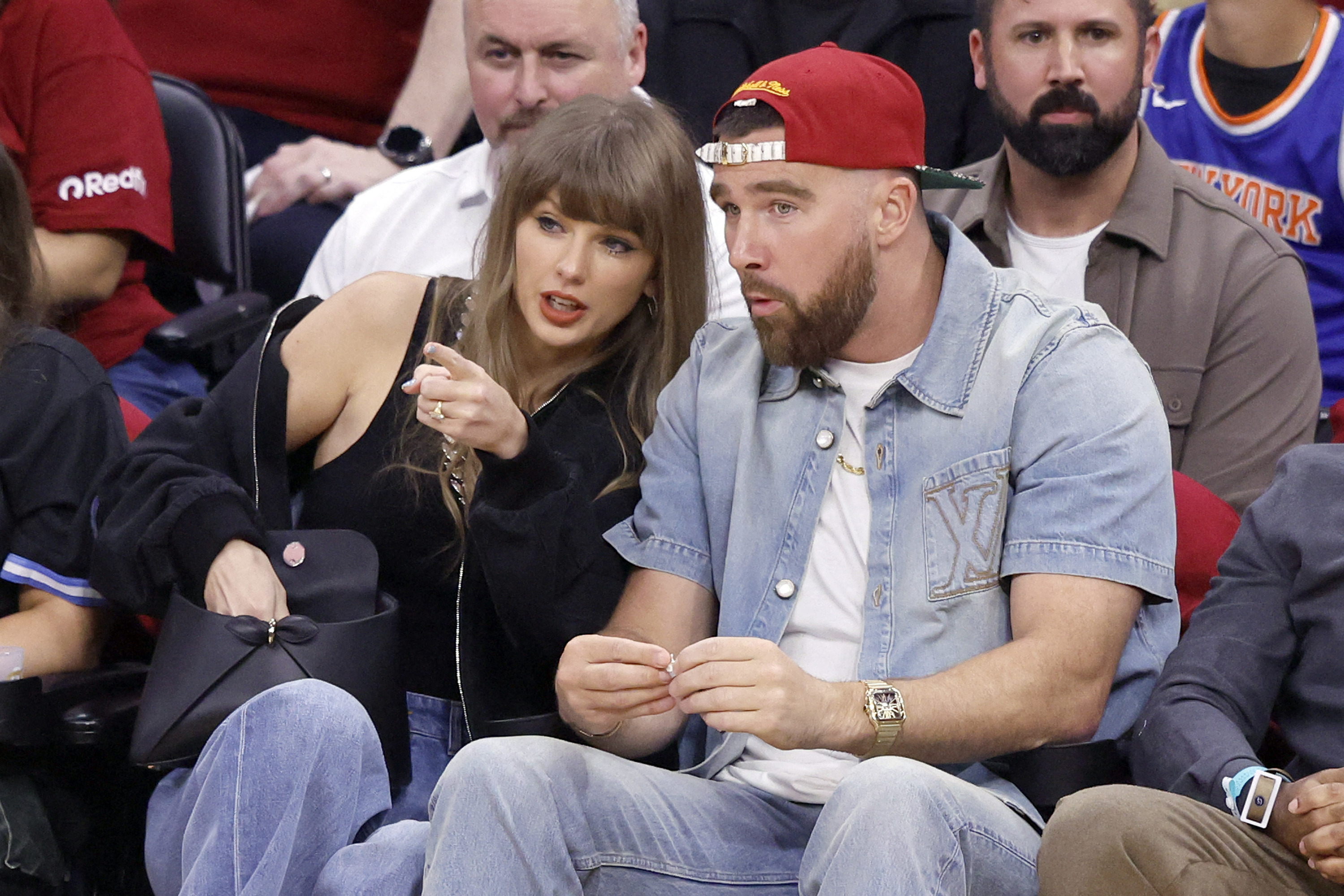 «Un mariage royal» : à New York, le mariage de Taylor Swift et Travis Kelce est lancé