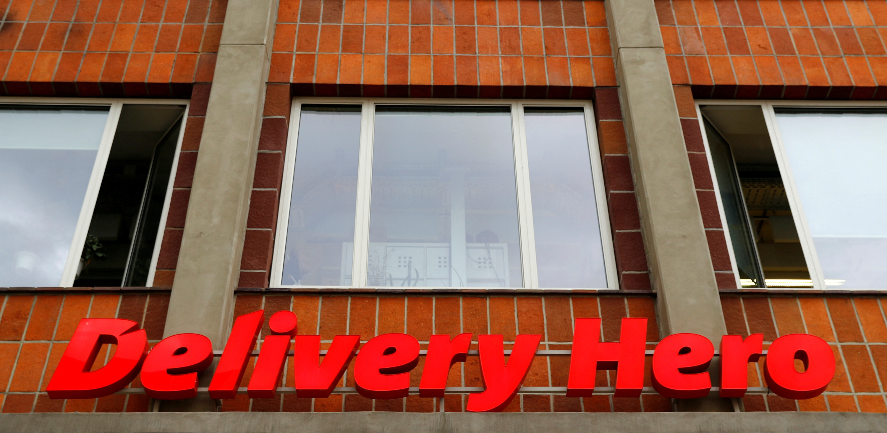 Delivery Hero accepte une offre de reprise d’Uber pour 12,7 milliards d’euros