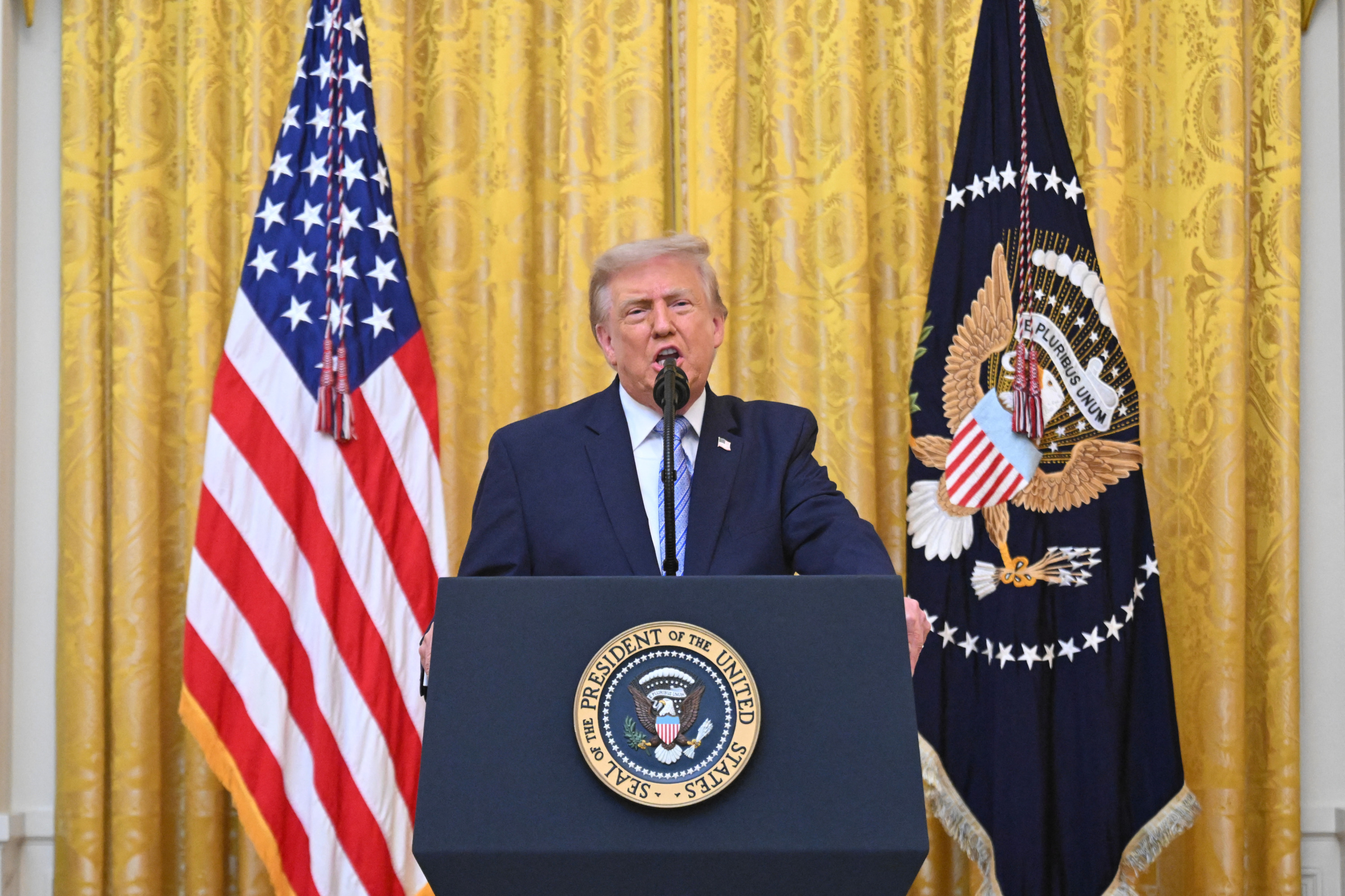 Vexé, Donald Trump appelle au retrait des licences des chaînes NBC et ABC qui ont refusé de diffuser son allocution