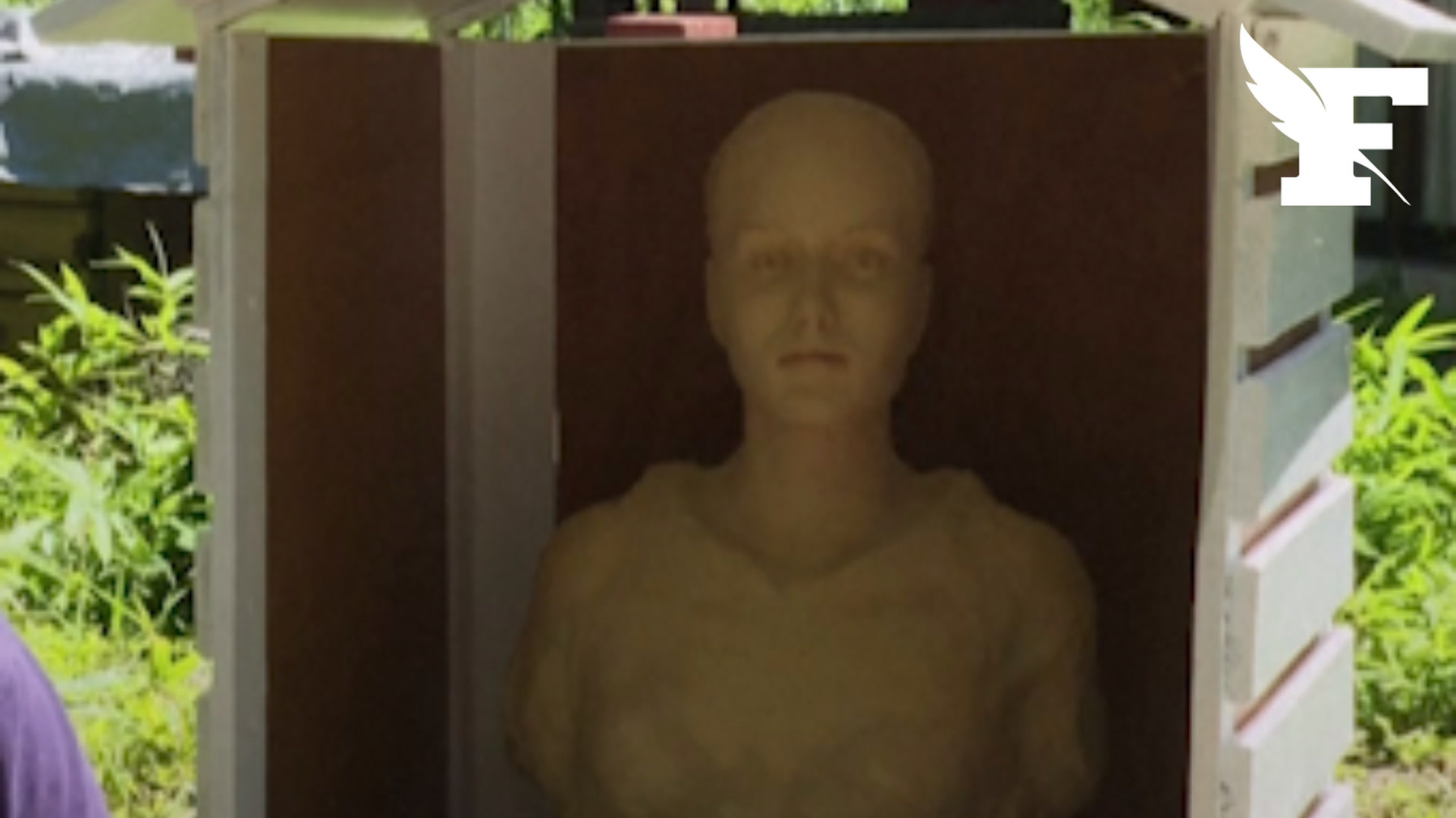 «On ne t’oublie pas» : une statue en hommage à Tiphaine Véron, disparue depuis huit ans, dévoilée dans le nord du Japon