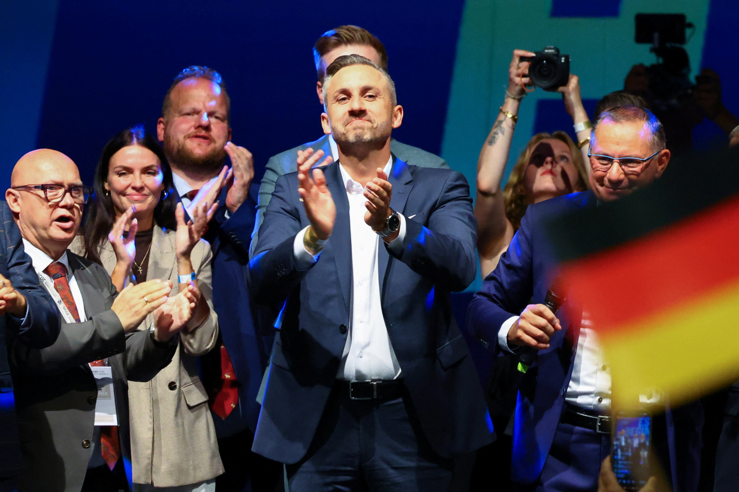 Victoire de l’AfD en Saxe-Anhalt : «La menace extrémiste gagne du terrain», alerte Pedro Sánchez Thumbnail