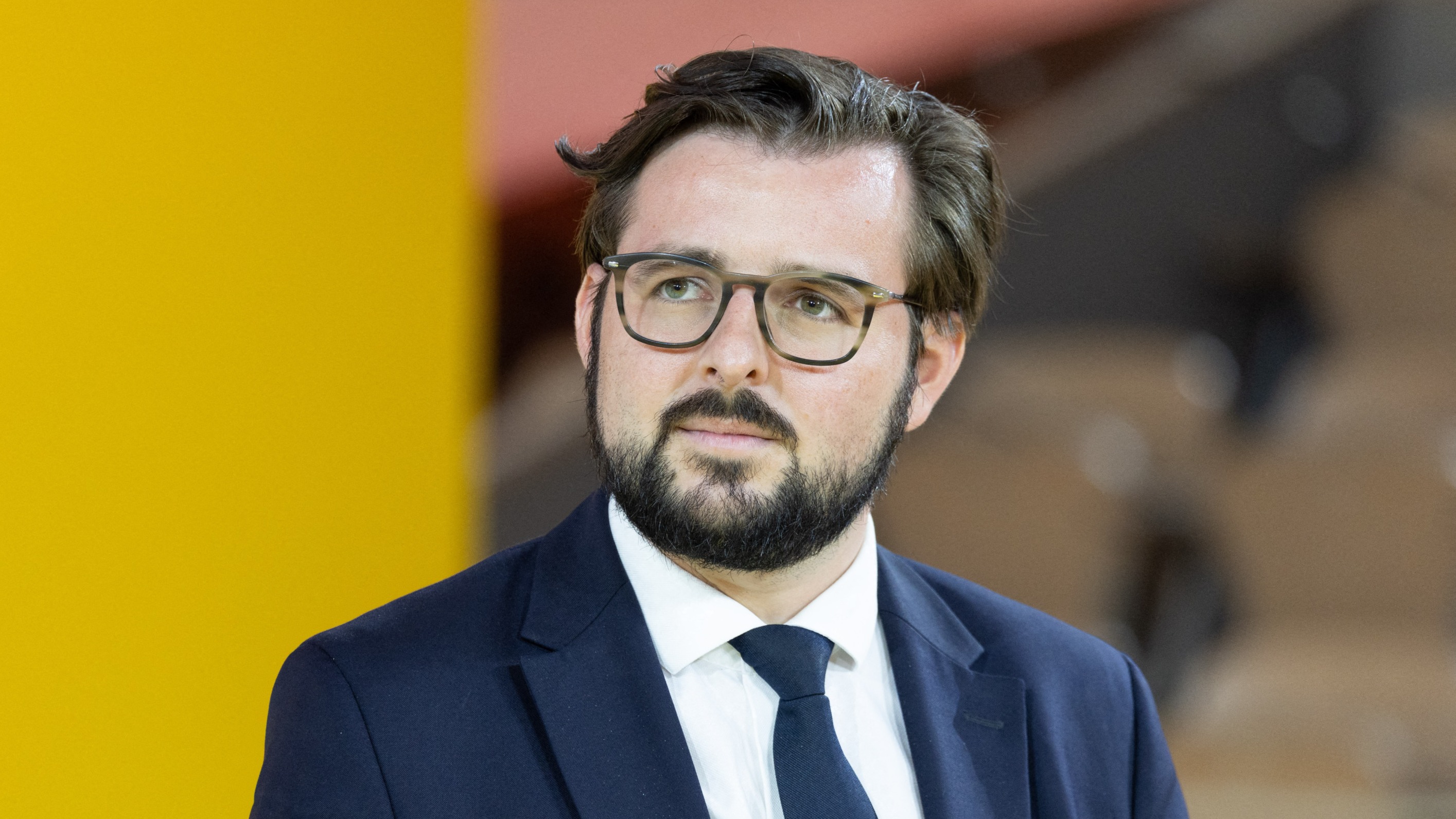 Suspendu du PS, Philippe Brun écarté de la primaire à gauche en raison d’« accusations de violence »
