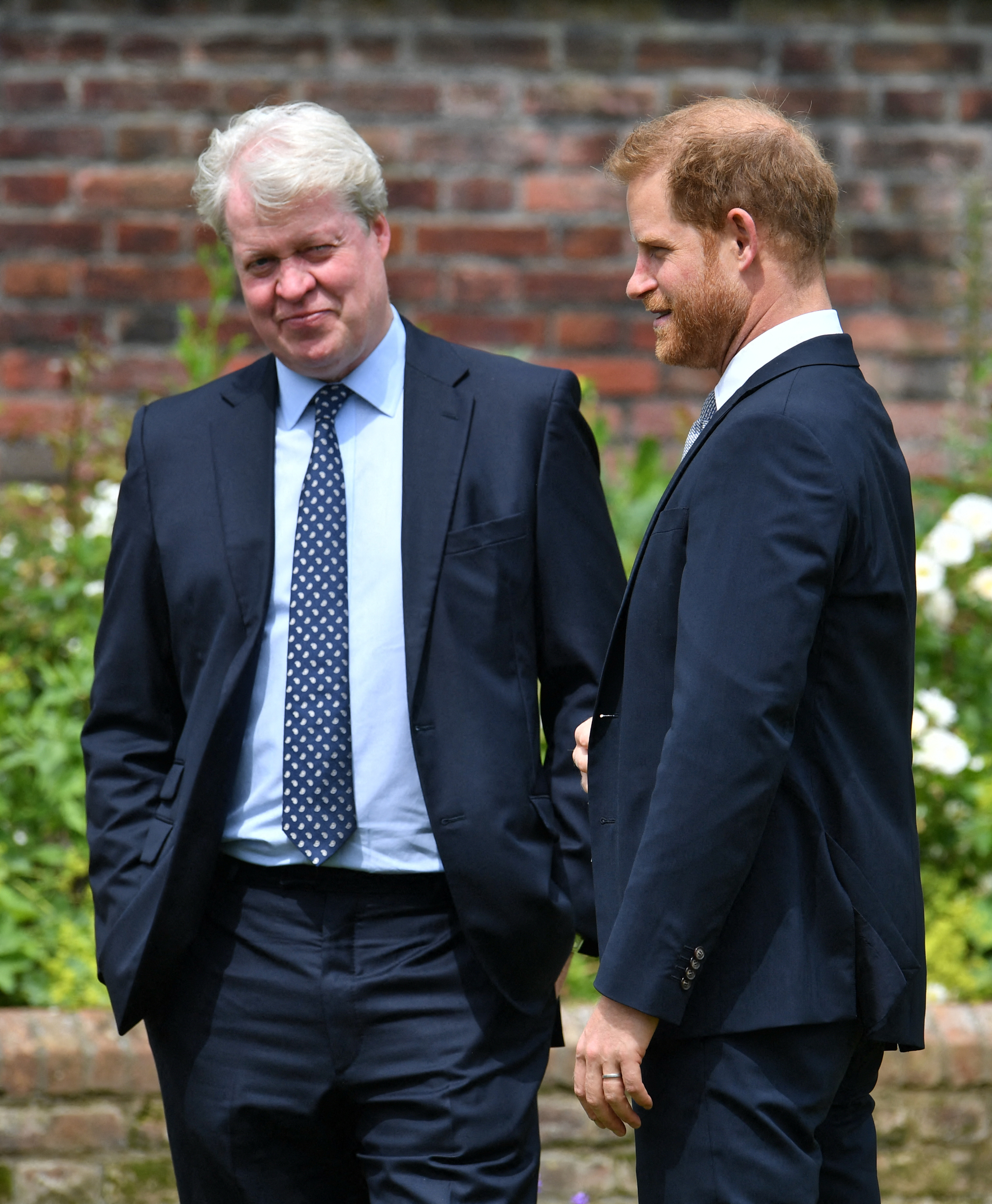 Charles Spencer et le prince Harry : ces liens puissants qui doivent inquiéter Buckingham