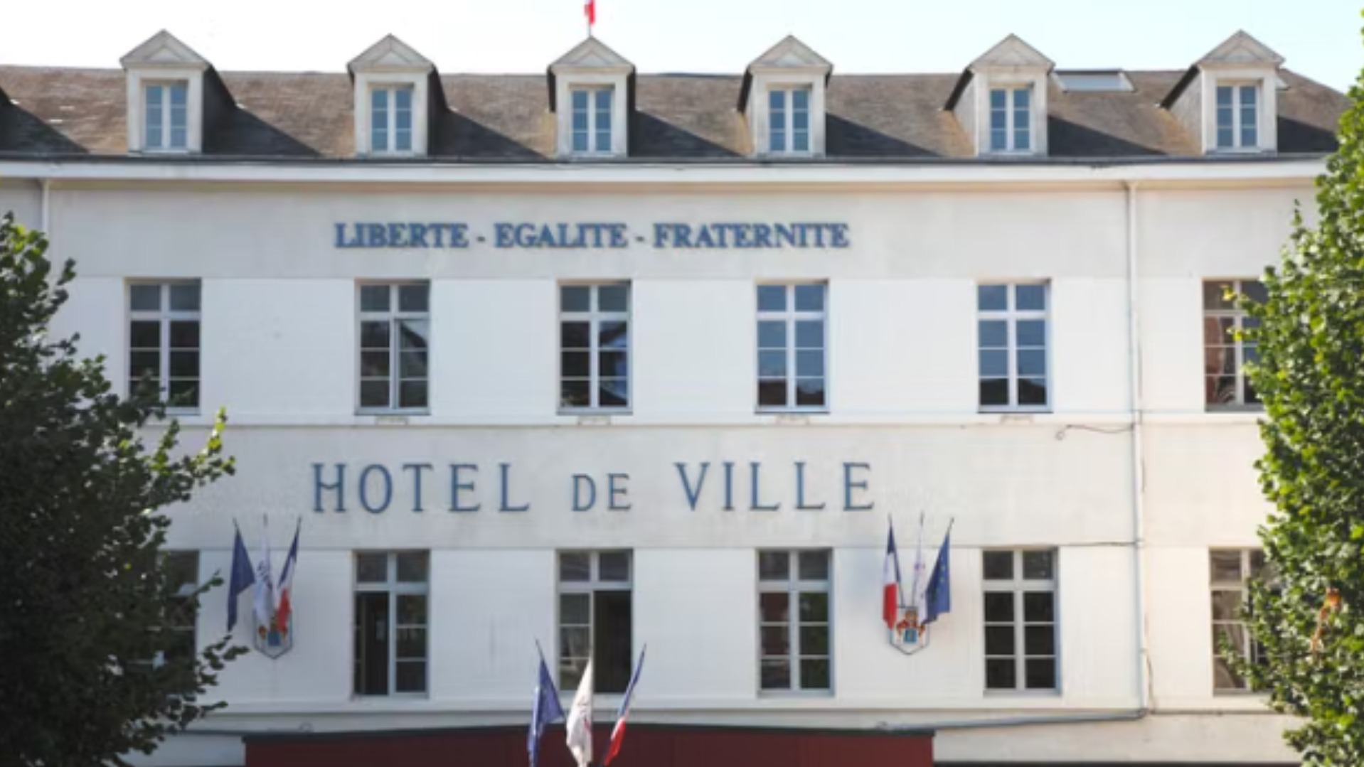 La mairie d’extrême droite de Vierzon annule une pièce « politique », les auteurs dénoncent une « tentative de censure »