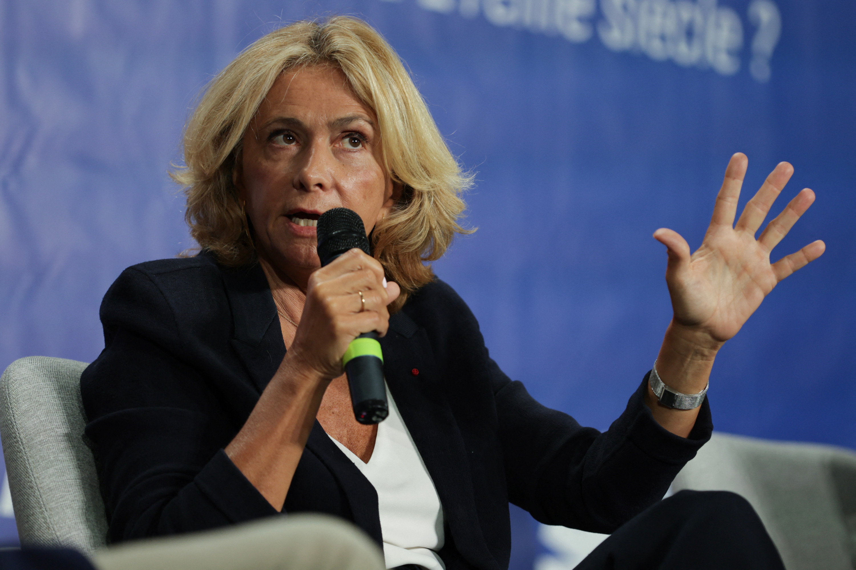 Le Grand Paris Express subira des retards si l'État réduit le budget d’Île-de-France Mobilités, avertit Valérie Pécresse