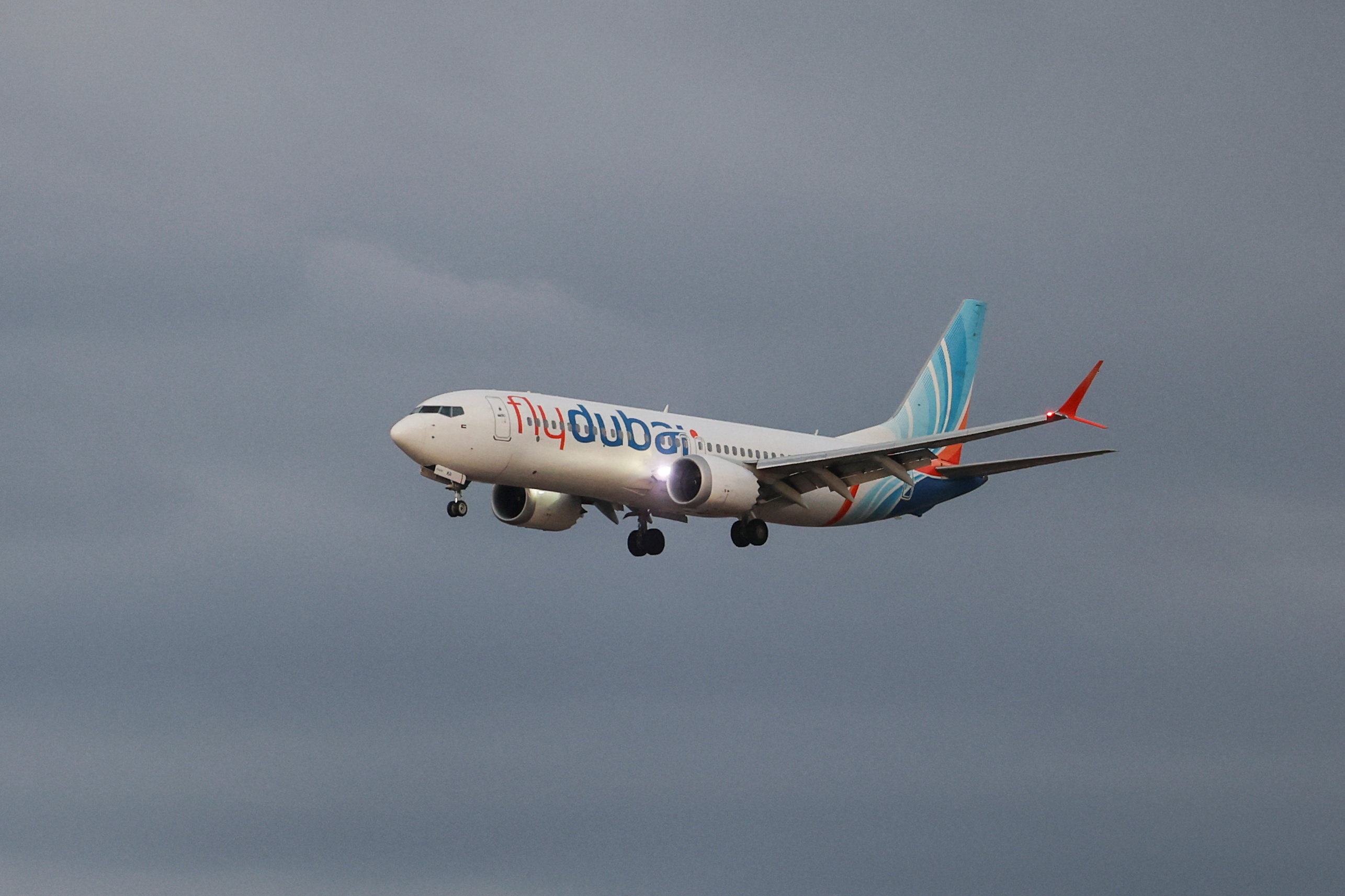 «Énorme chaos», «gens hystériques», «journée folle» : des passagers racontent le vol Flydubai vers Israël dérouté