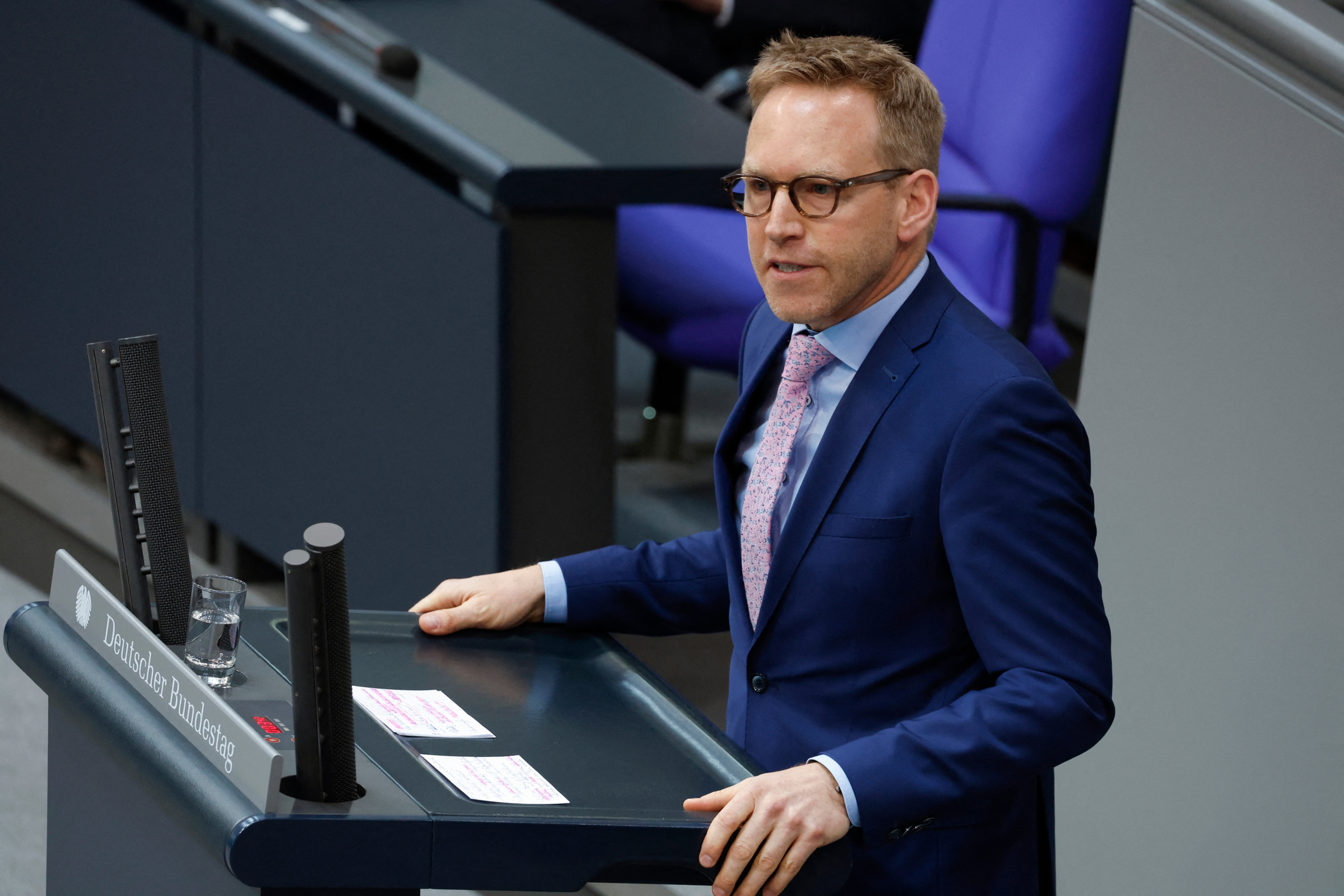 Une affaire «ahurissante» : en Allemagne, deux anciens hauts responsables du renseignement soupçonnés d’espionnage et de tentative de trahison